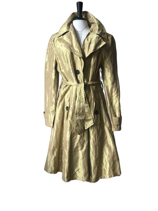 Elegance Paris gold trench coat (42)