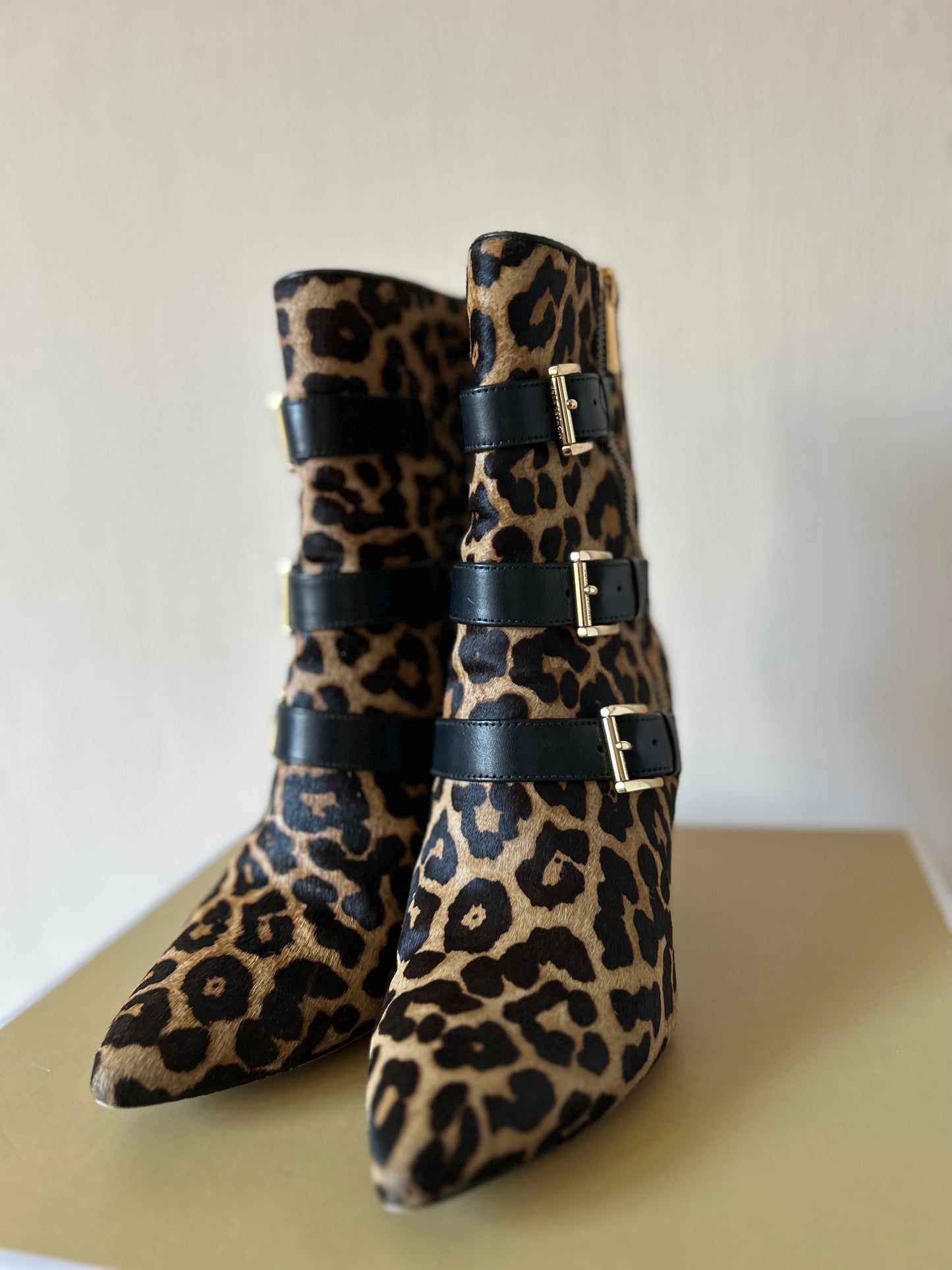 Michael Kors leopard ankle boots 37