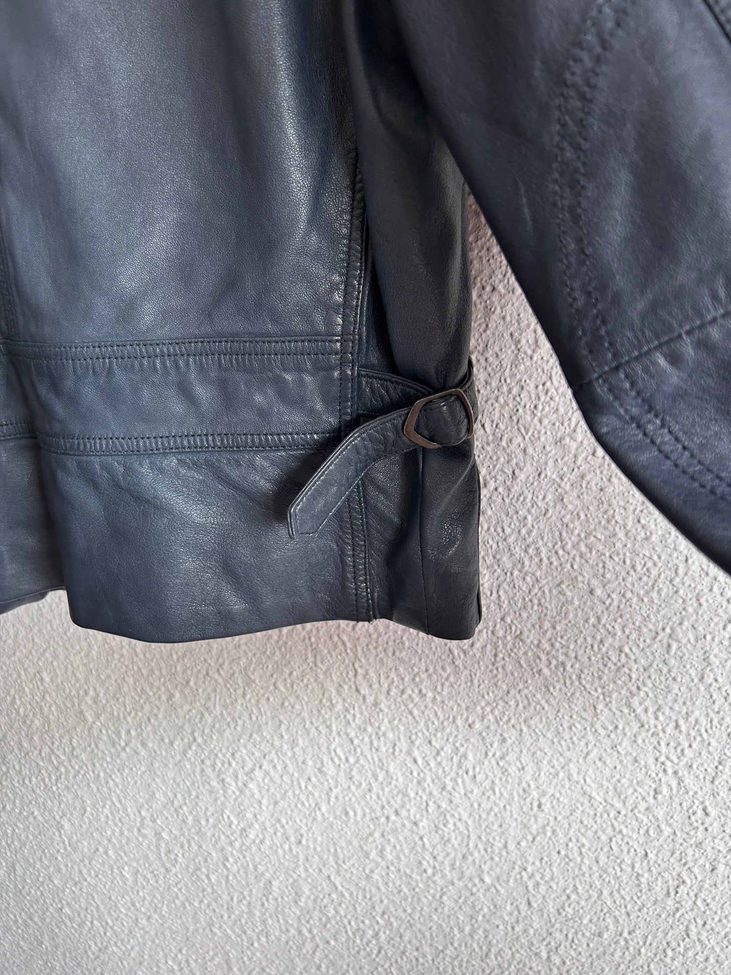 Massimo Dutti Leather jacket (Men-M)