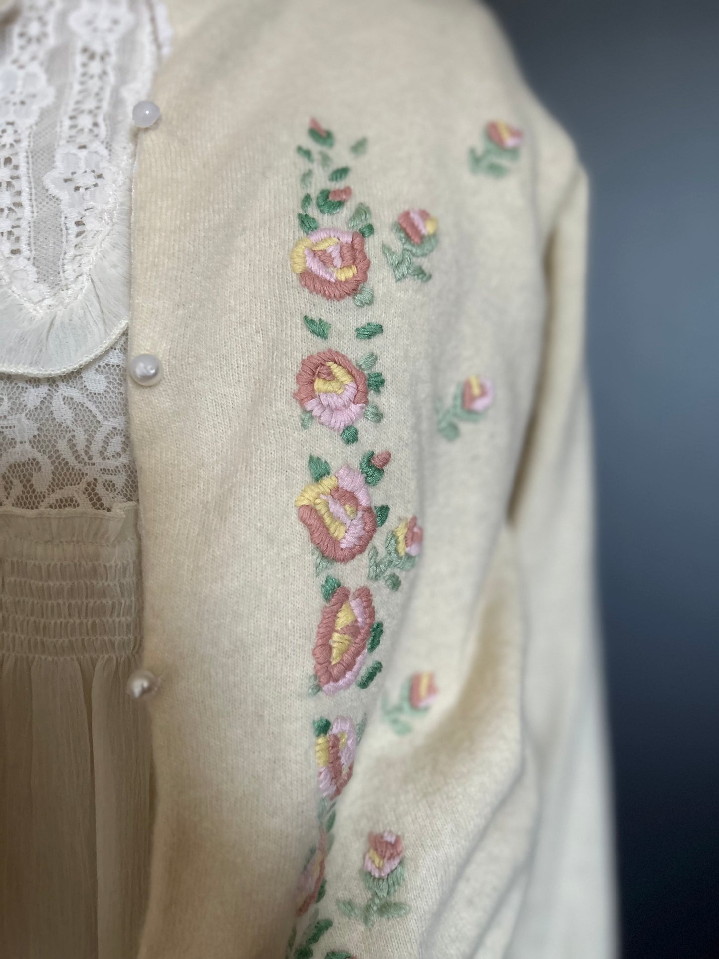 Embroidered wool cardigan