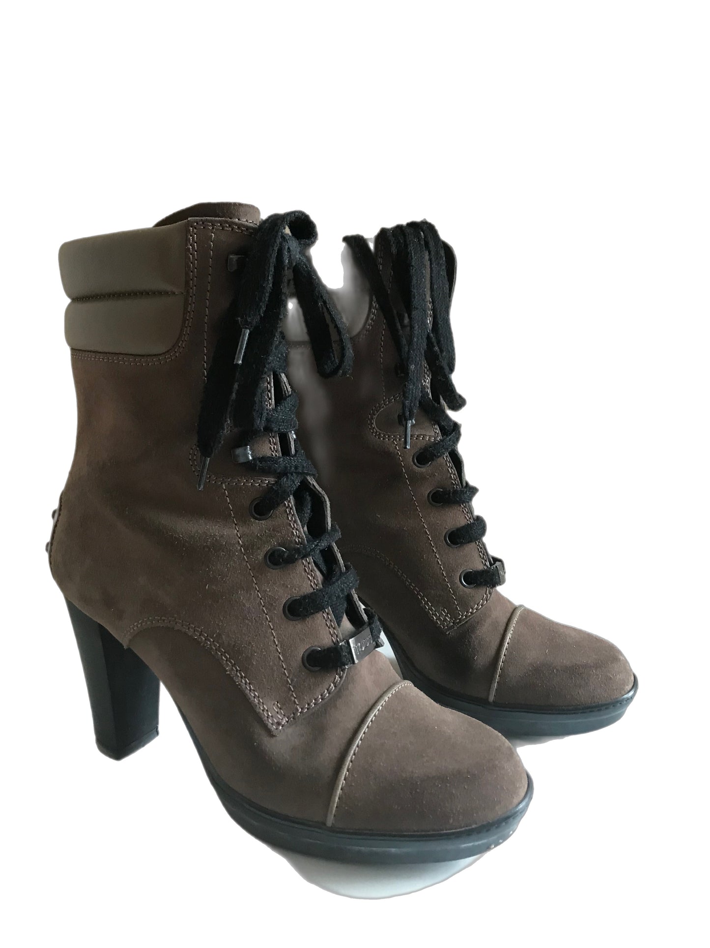 Tod’s lace up boots