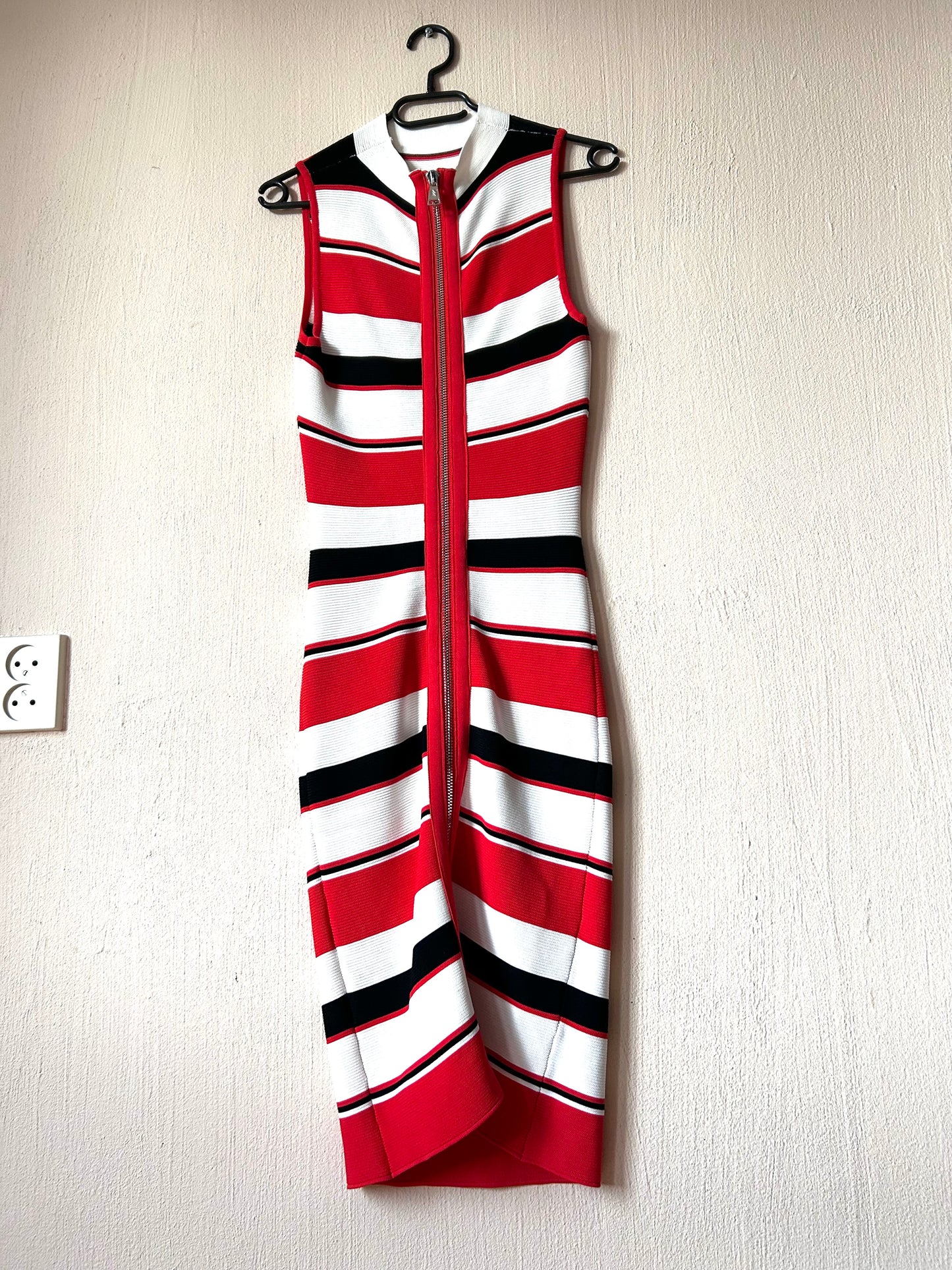 Nikkie bodycon dress