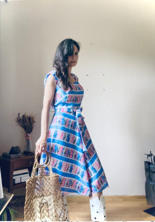 Vintage tie belt dress 70s