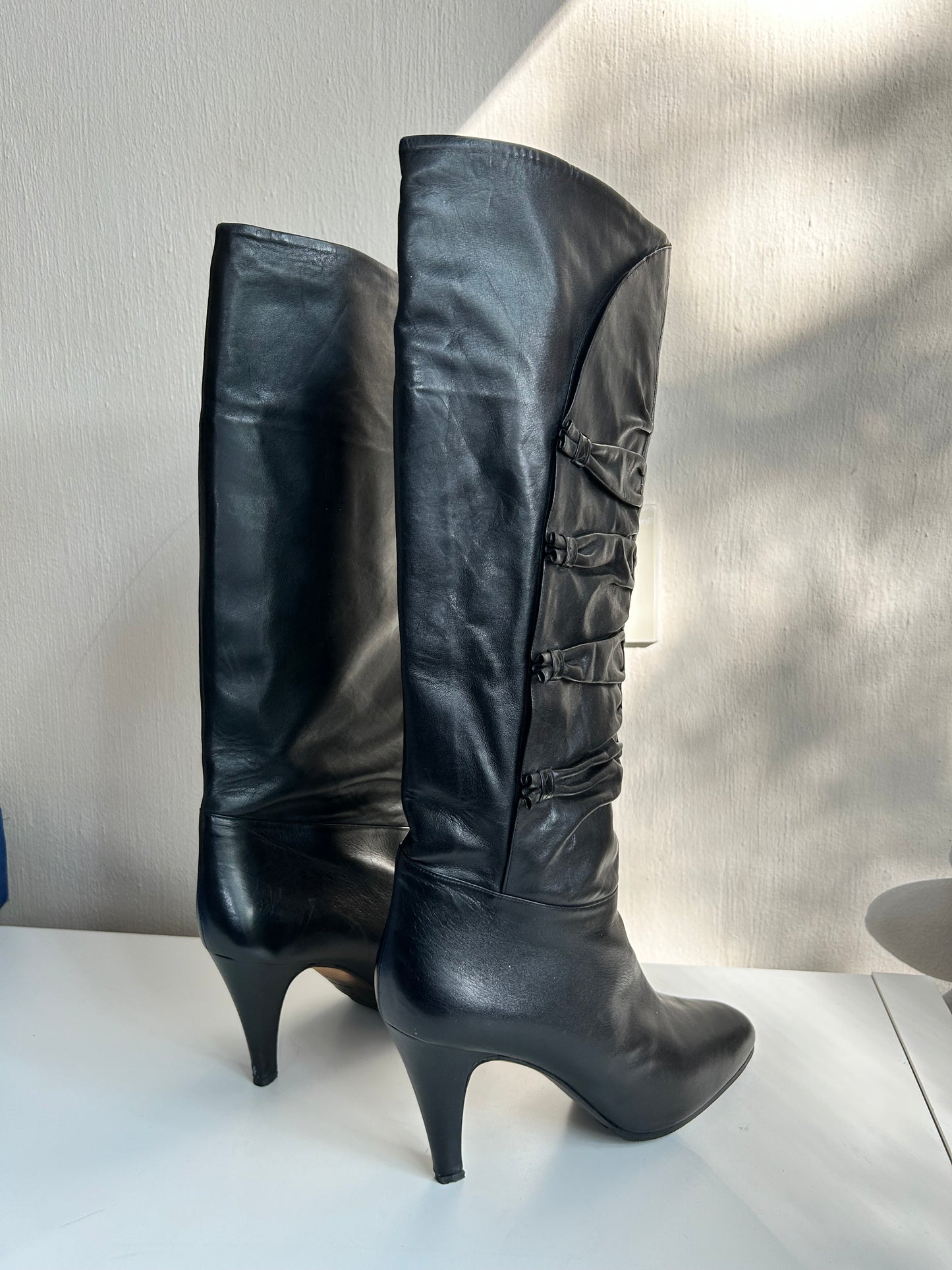 80s lamb leather boots