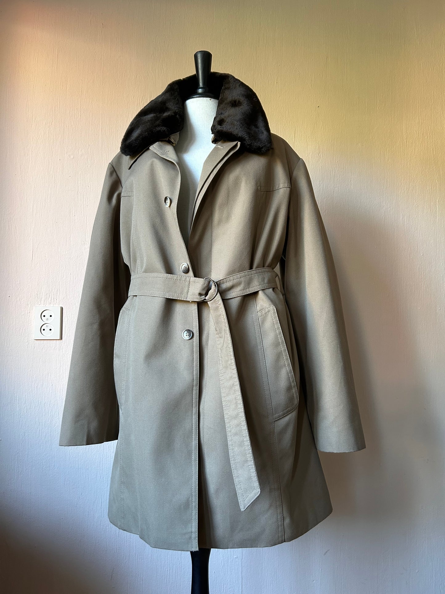 Trenchcoat with teddy bodywarmer