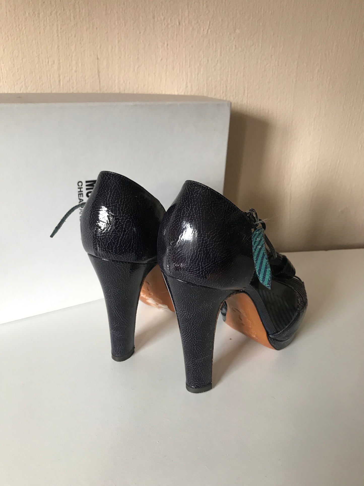 Moschino high heel Sandals 37