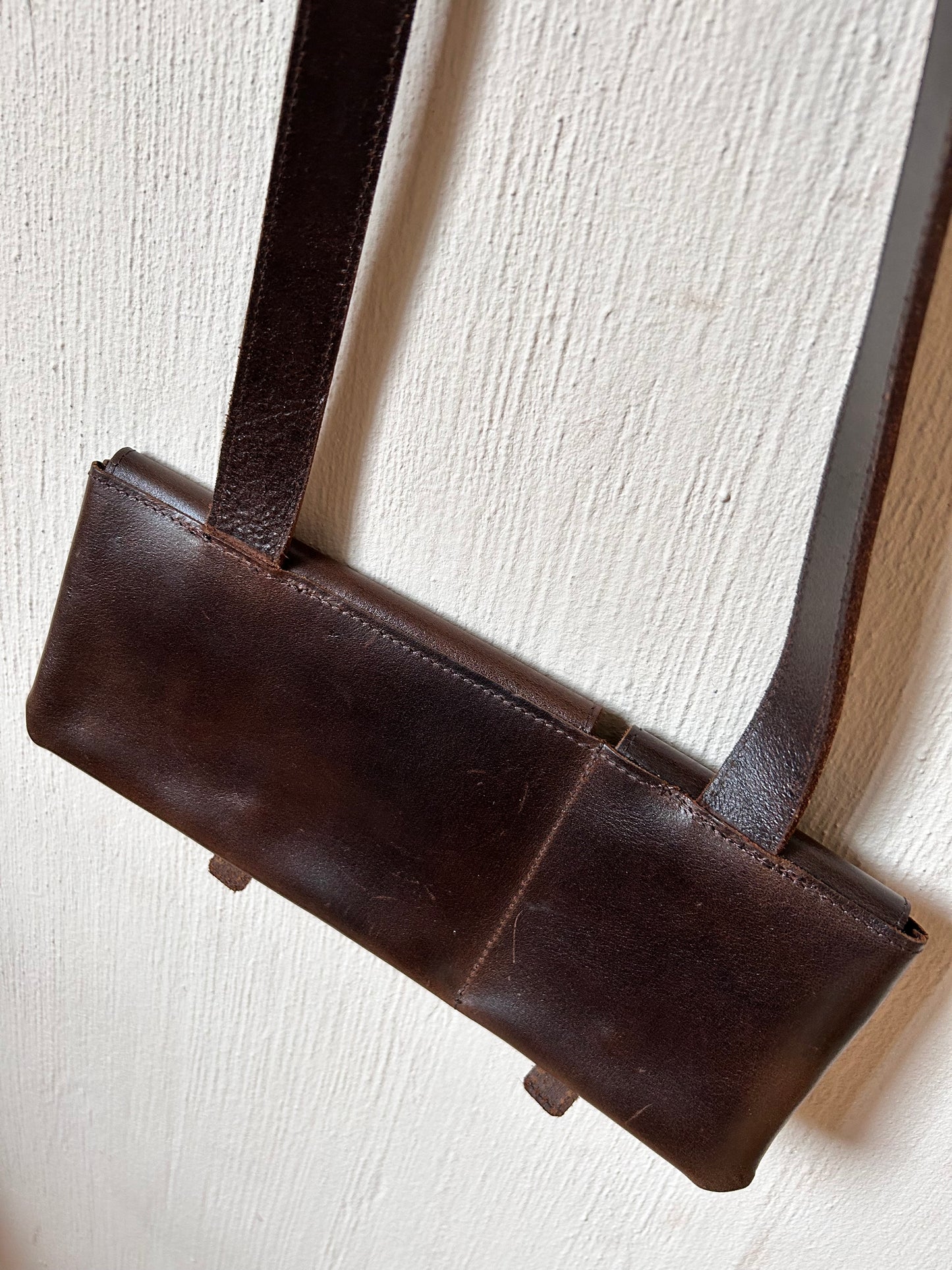 Vintage leather crossbody