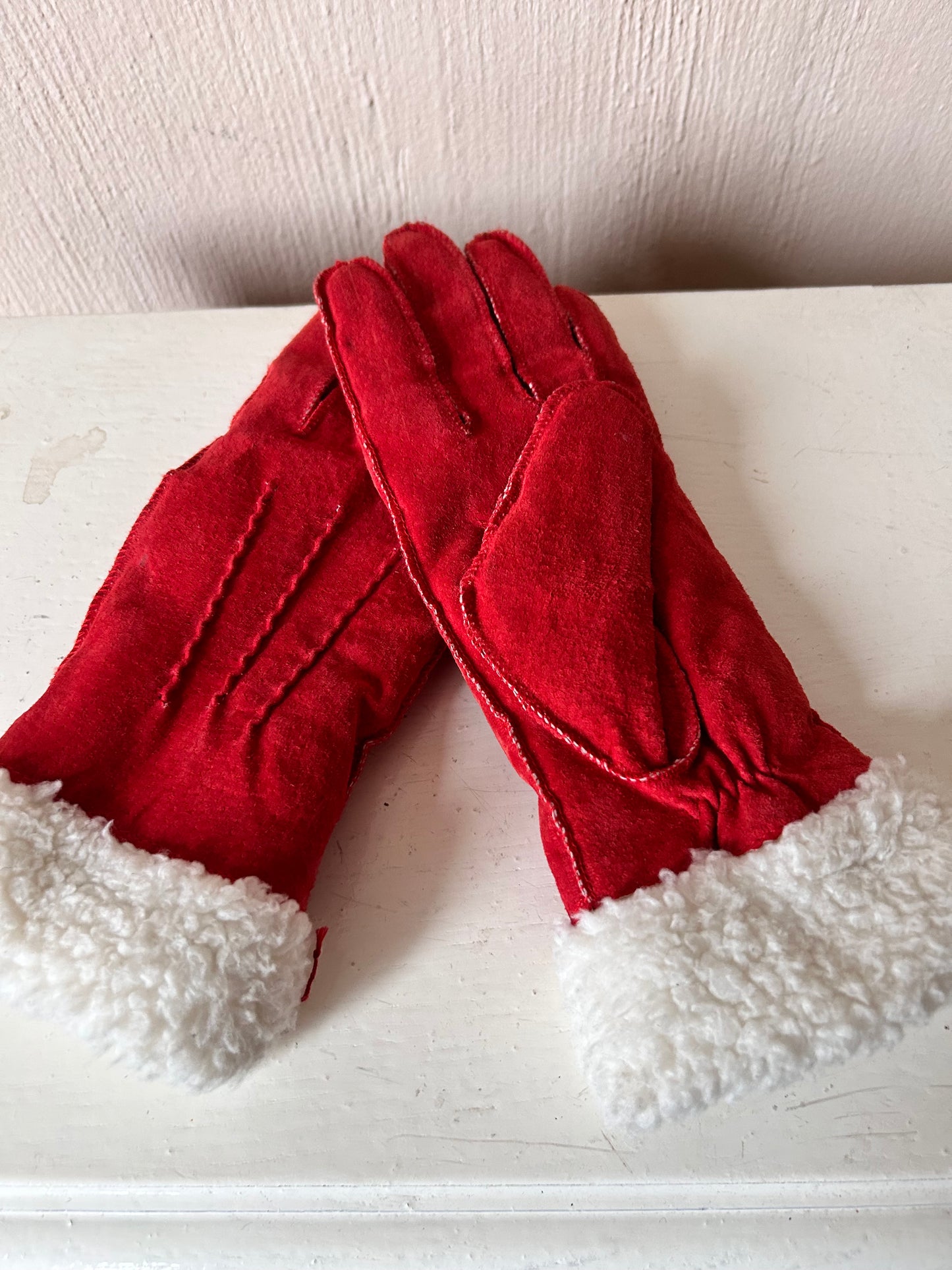 Red suede gloves