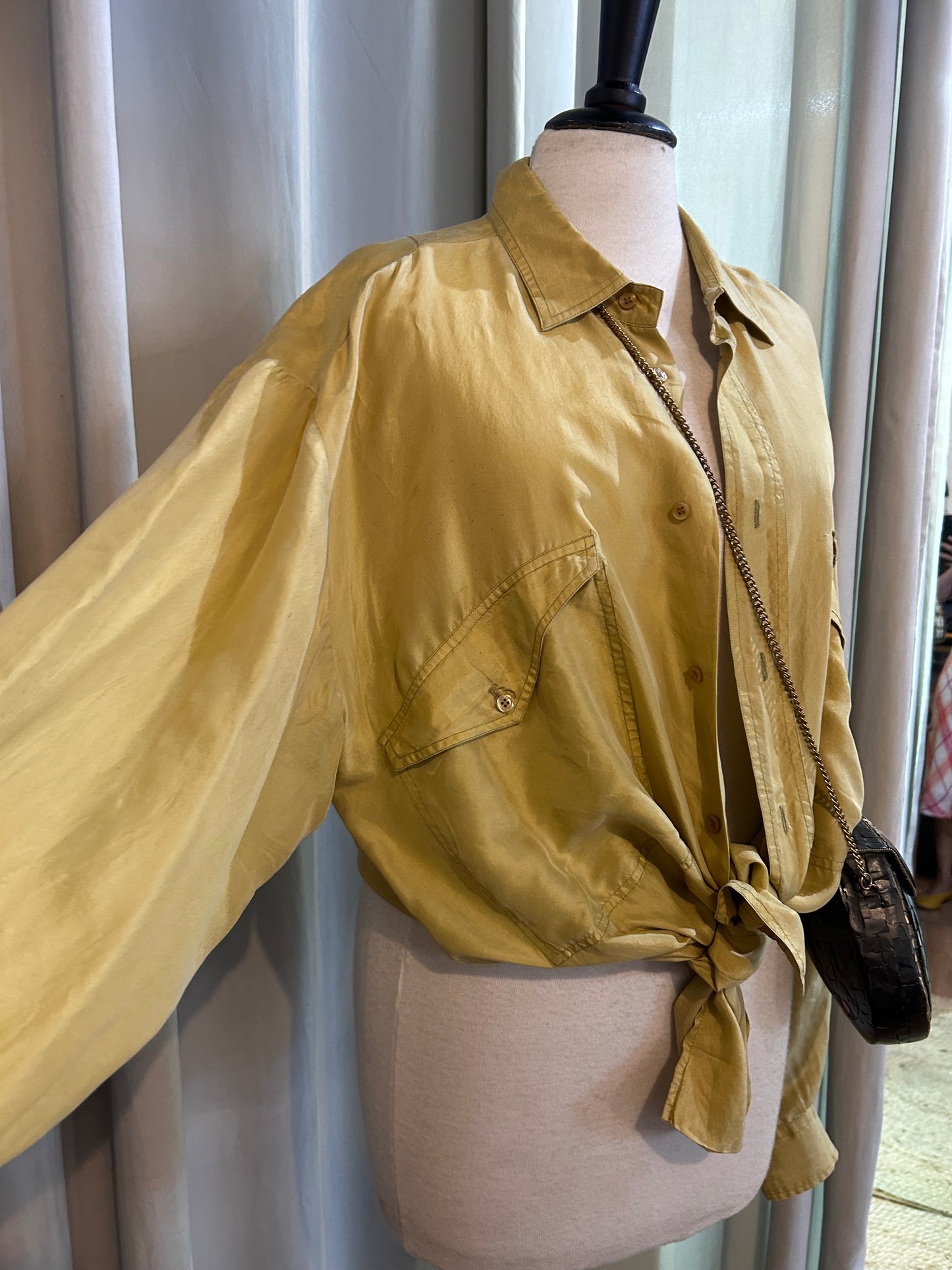 Vintage Silk Shirt L/XL