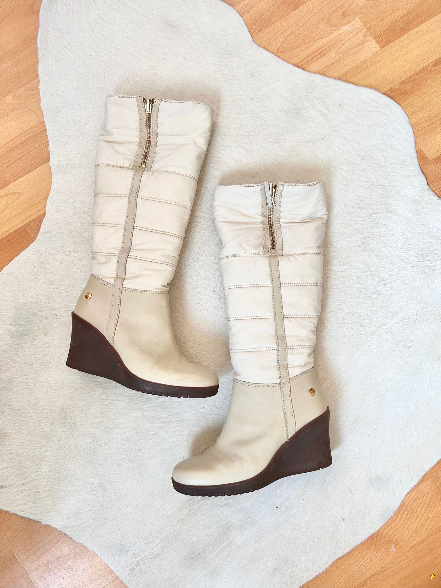 Ugg snow boots (37)