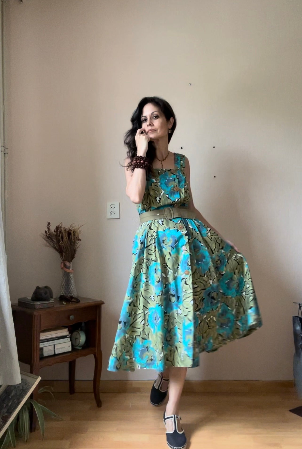 Belted vintage summer dress