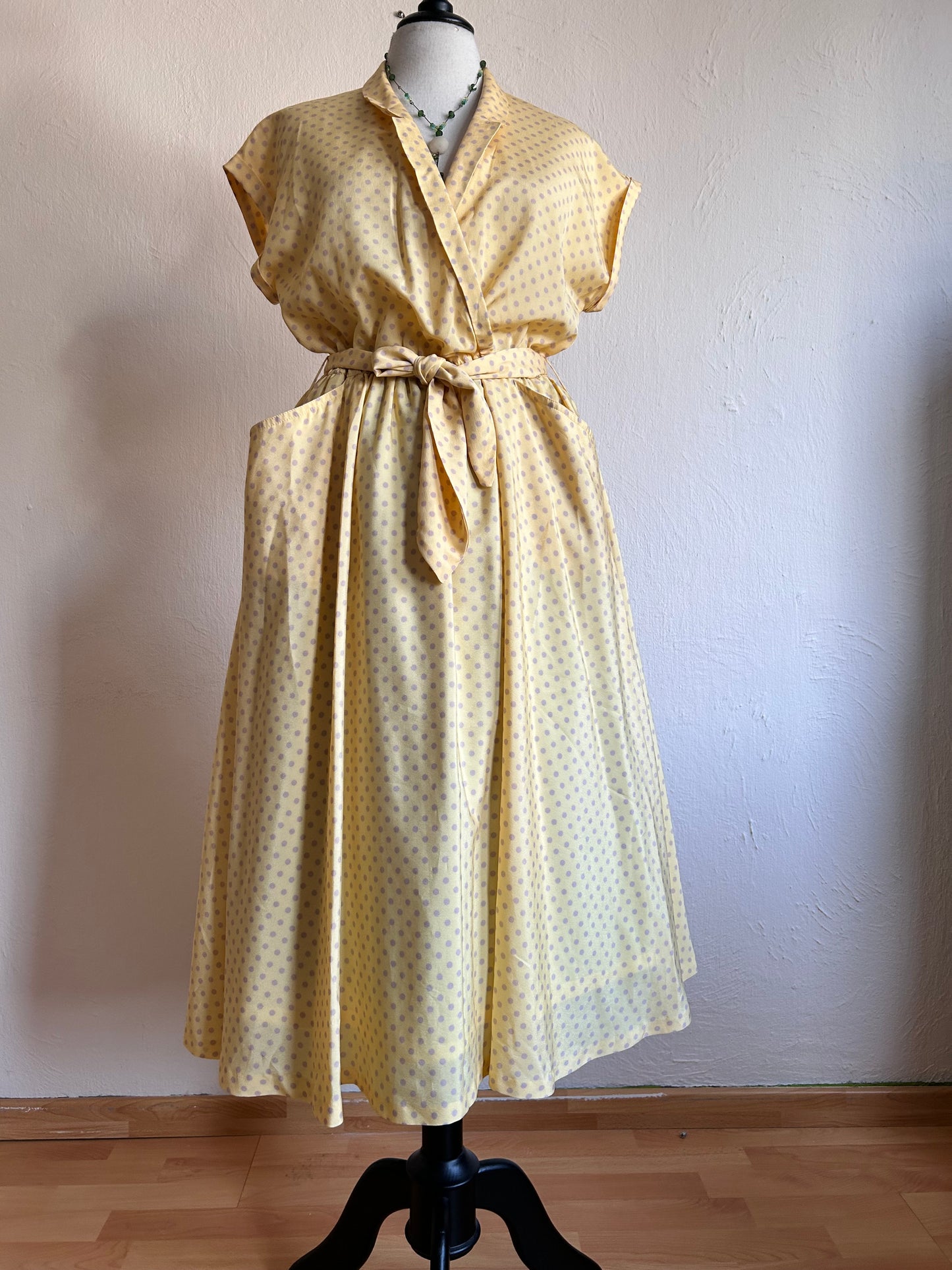 Tie belt 50s classic dress