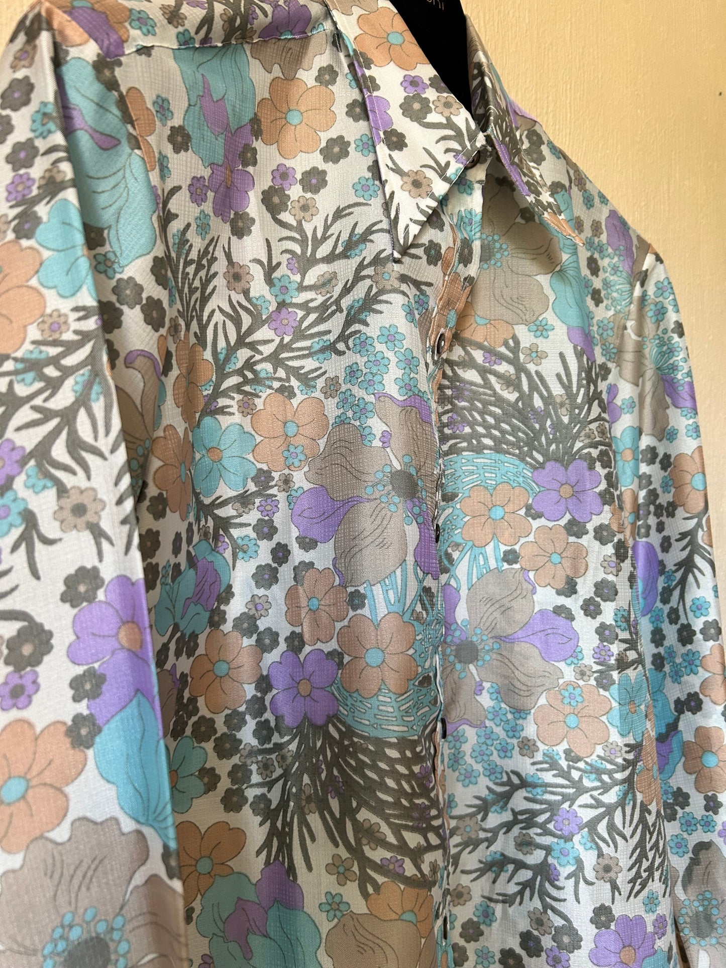 70s retro shirt