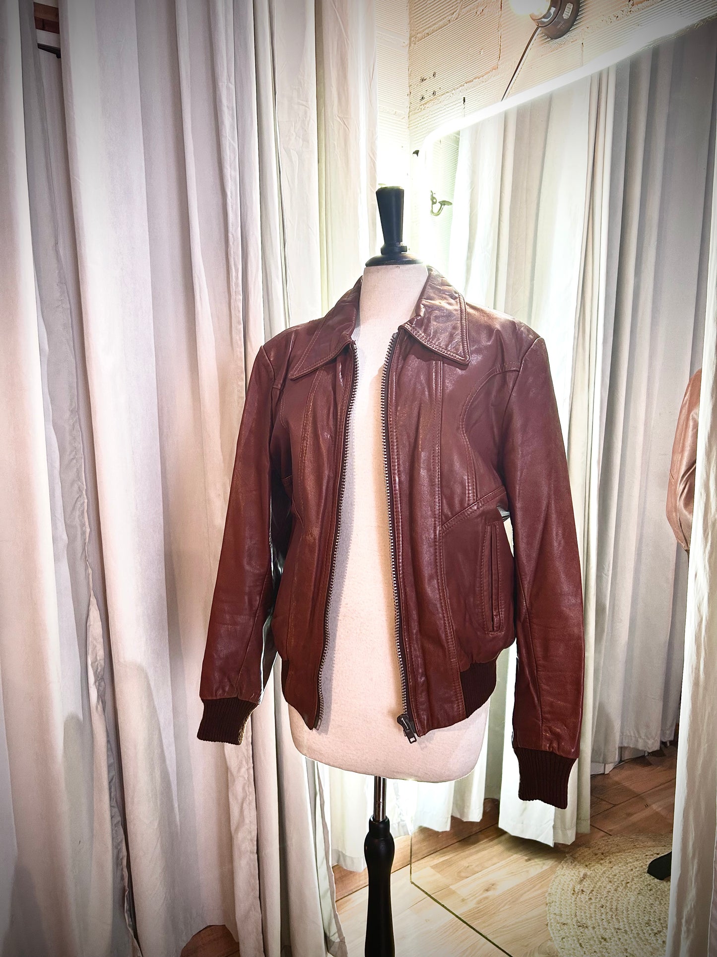 Vintage Brown Nappa Leather Bomber Jacket – Size 40 (M/L)