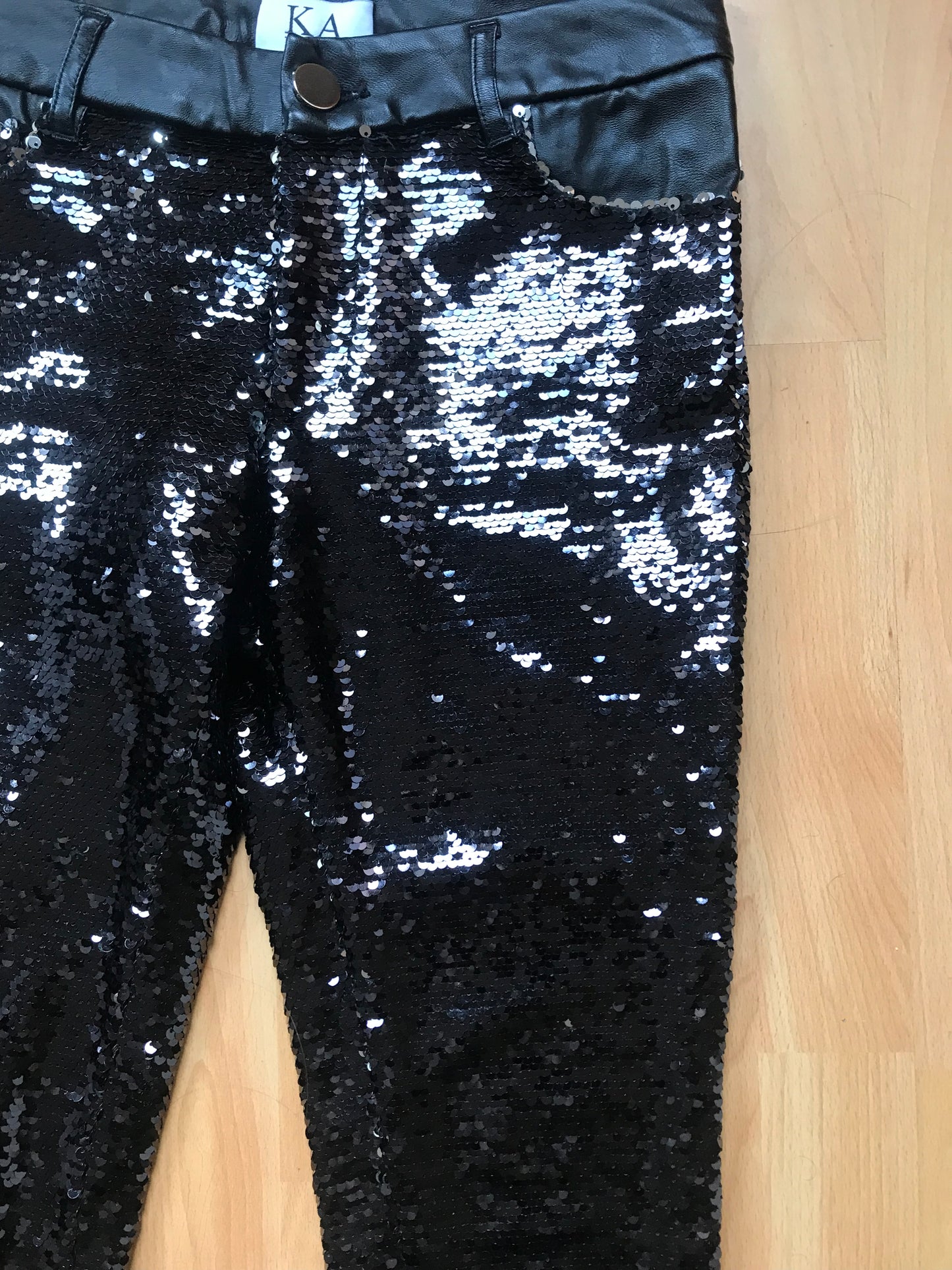 Zoe Karssen full sequin leggings