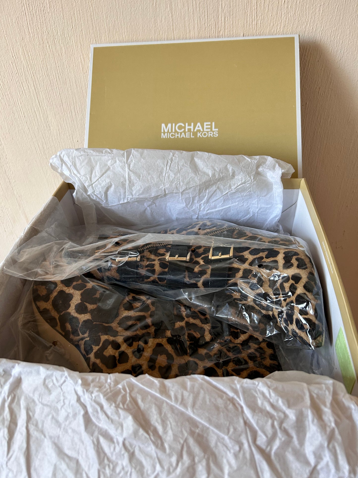 Michael Kors leopard ankle boots 37