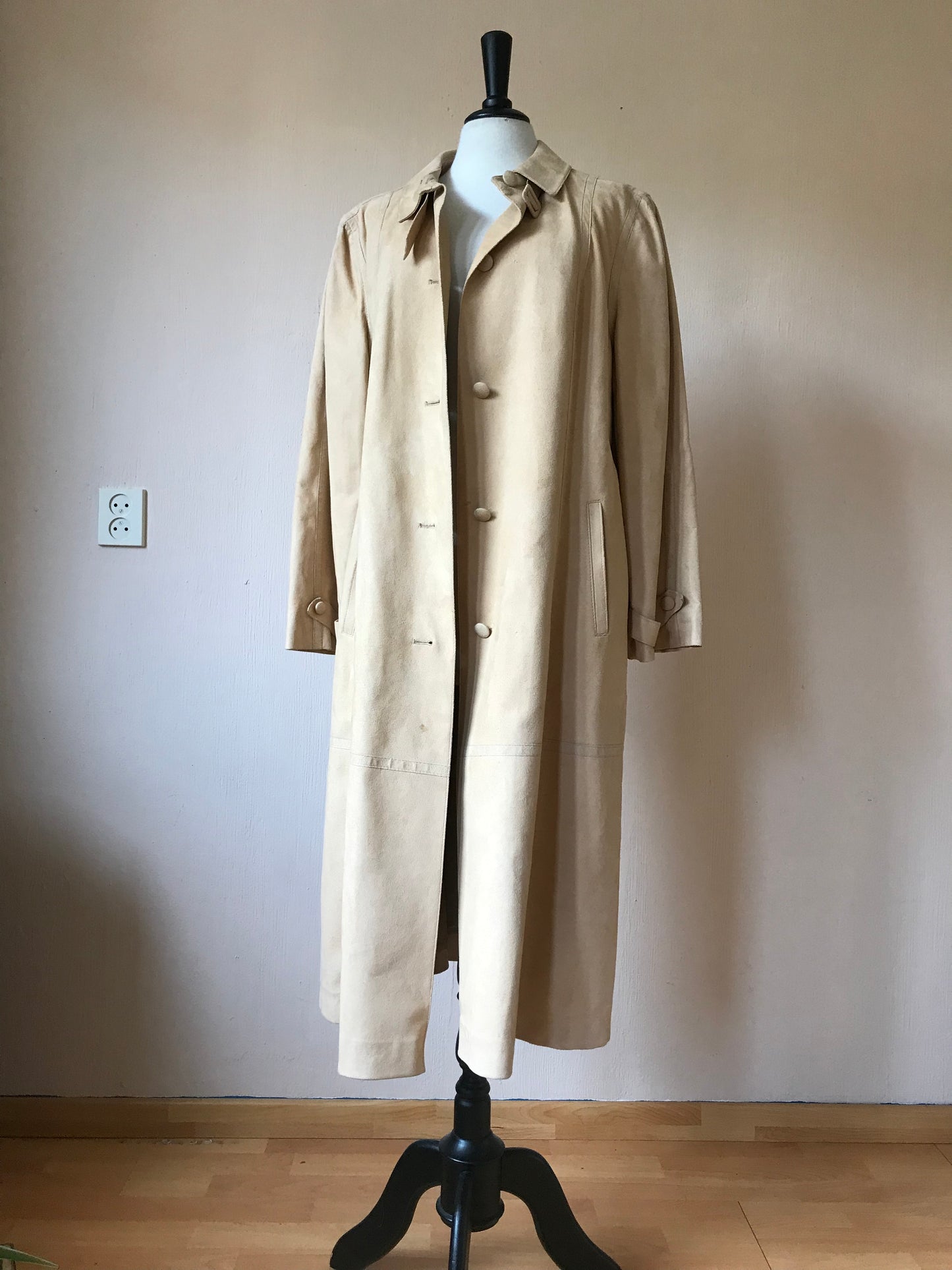 Suede look maxi vintage trenchcoat