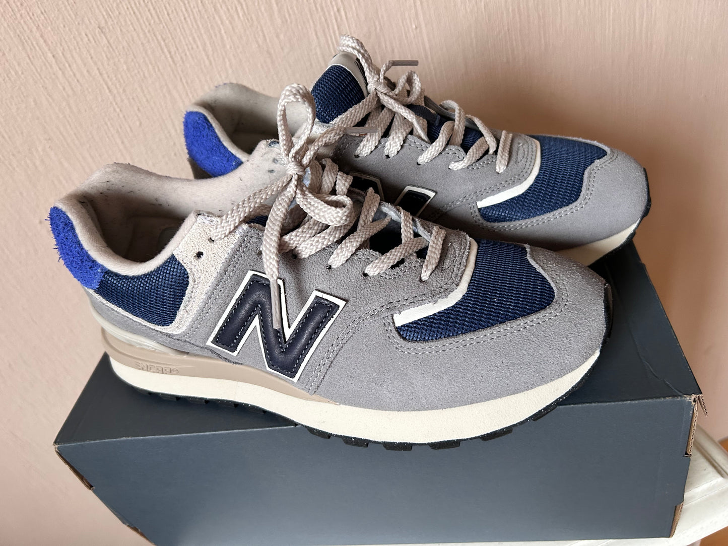 New Balance 574 (42)