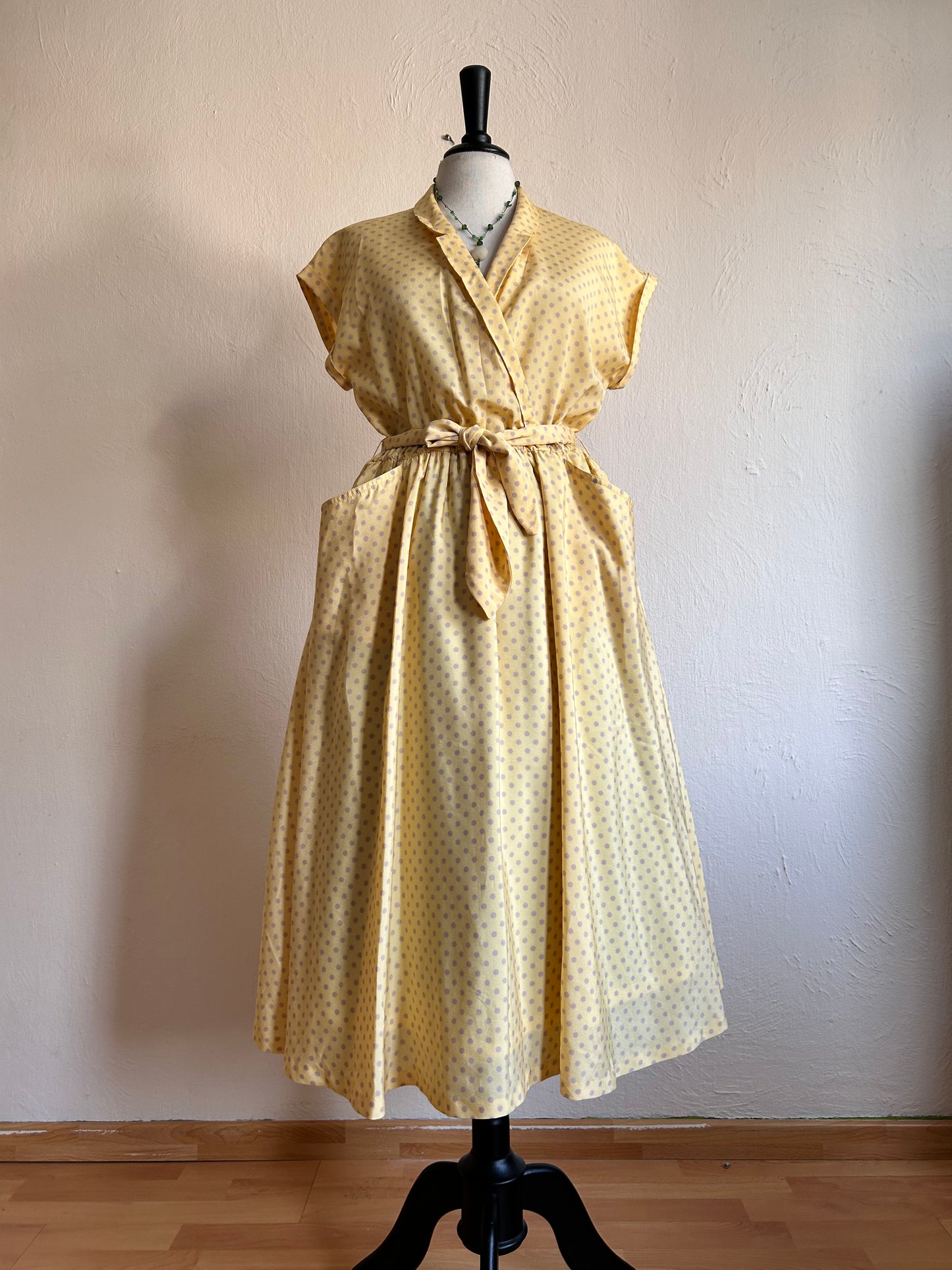 Tie belt 50s classic dress