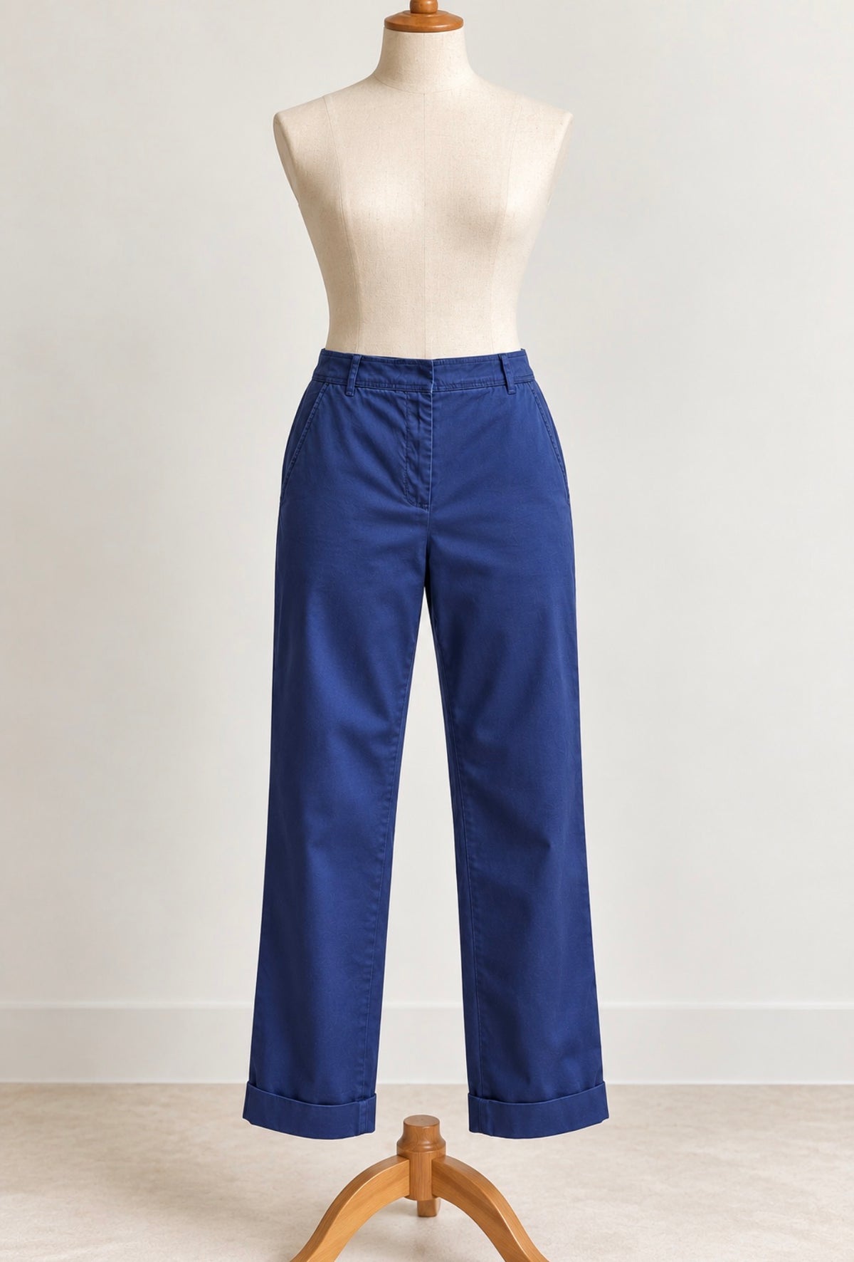 Carolina Herrera Cotton Chino Trousers – Navy Blue (M)