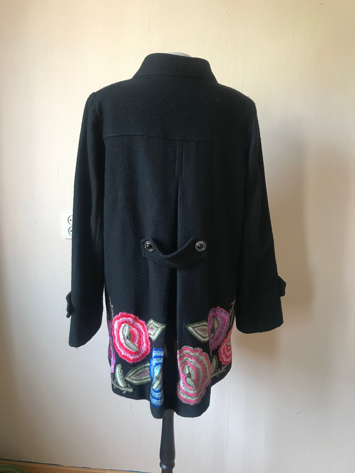 Rossella Carrara 100% Wool Embroidered Double-Breasted Coat
