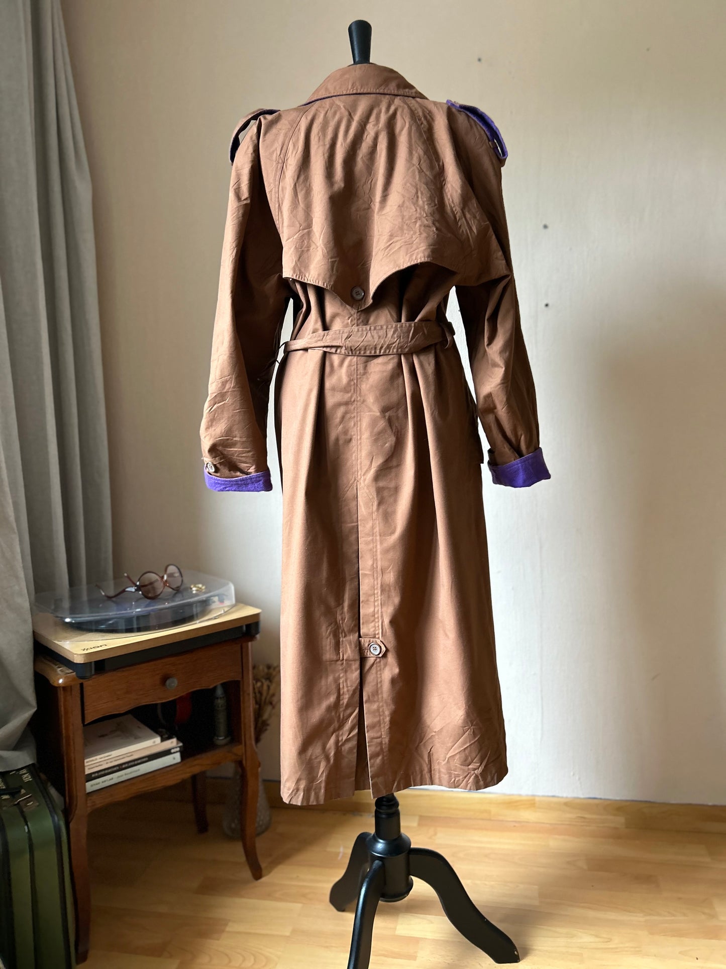 90s vintage oversized trench coat (M/L)