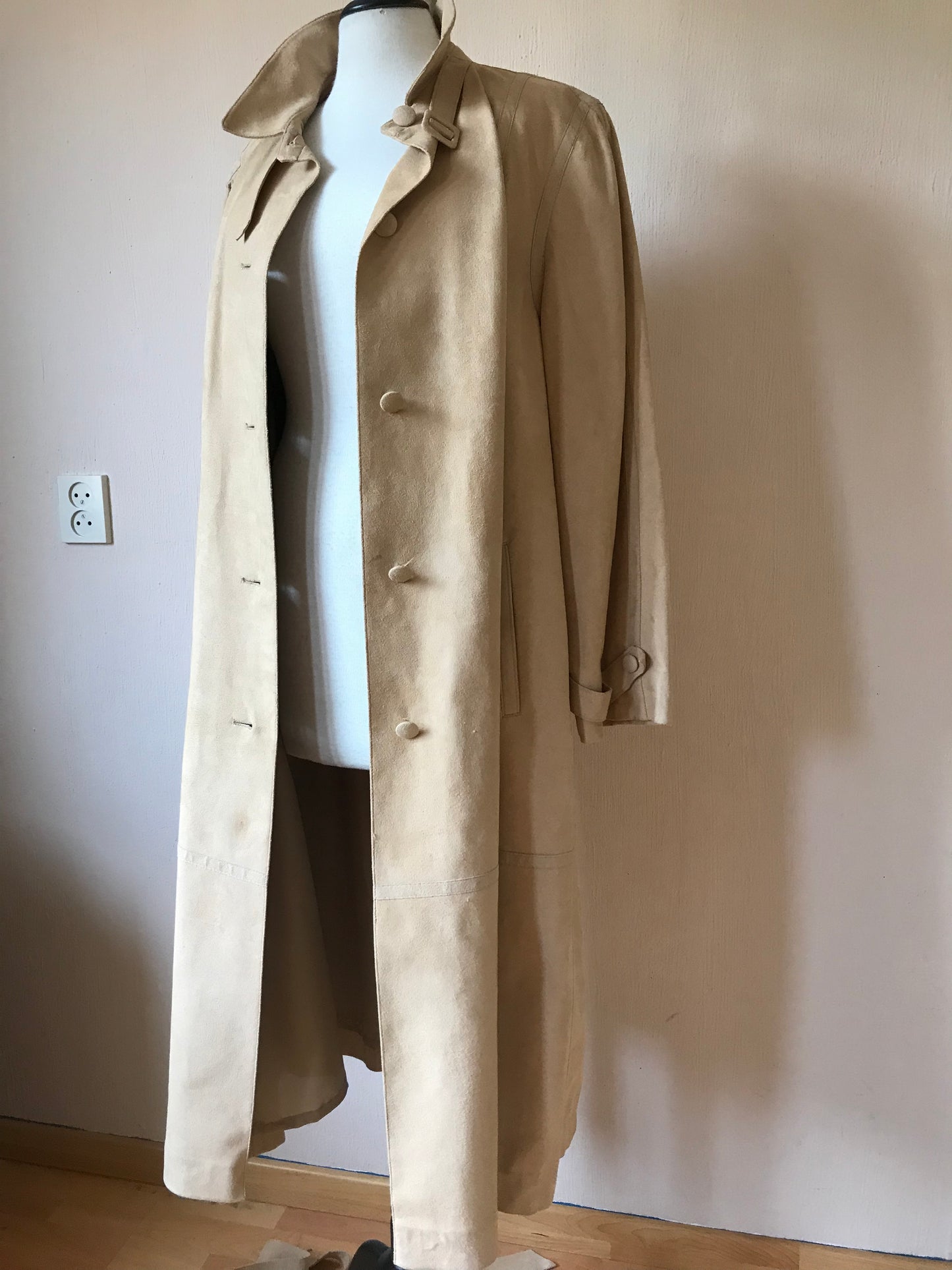 Suede look maxi vintage trenchcoat