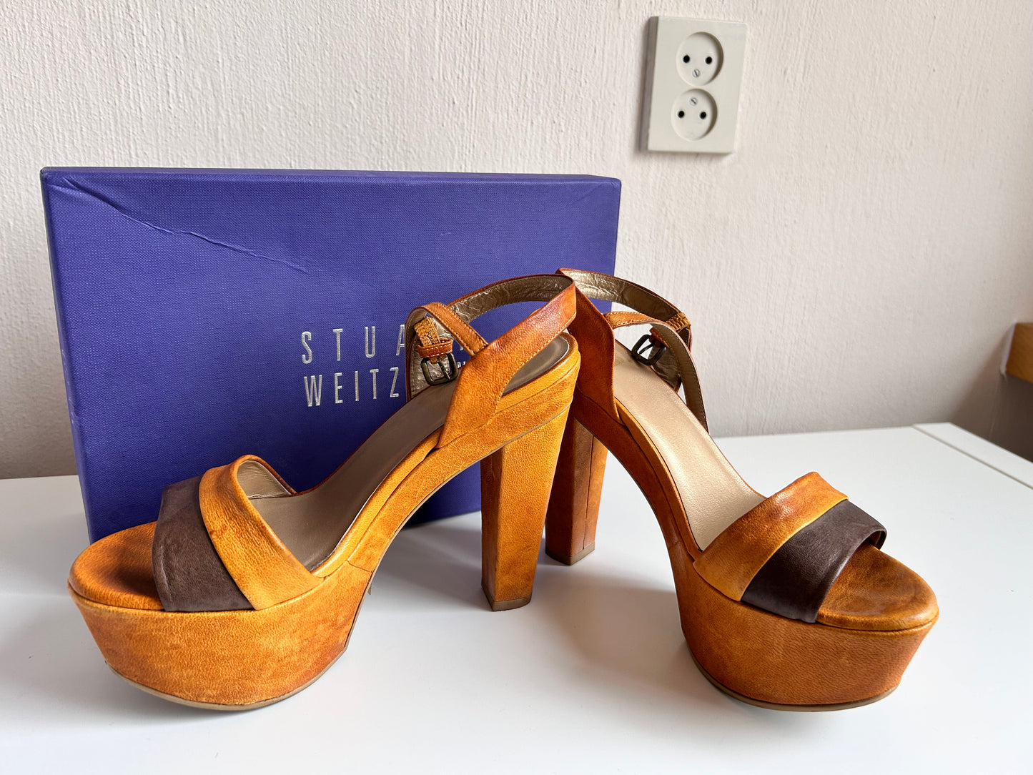 Stuart weitzman platform sandals