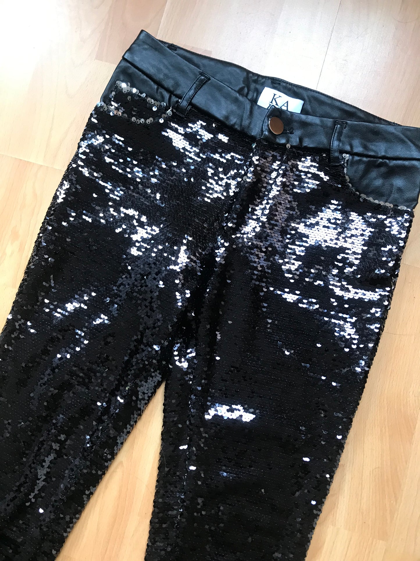 Zoe Karssen full sequin leggings