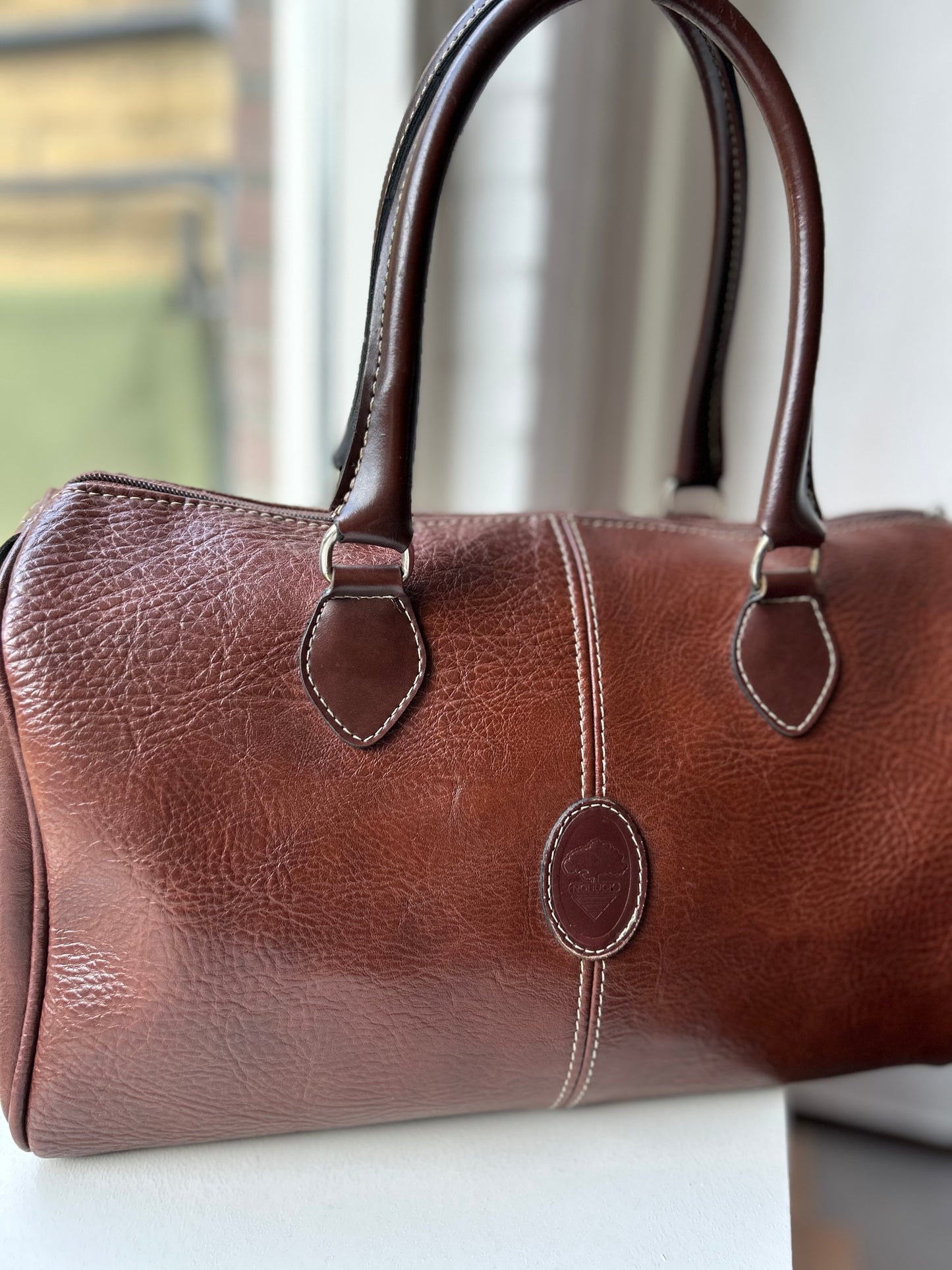 Vintage leather handbag