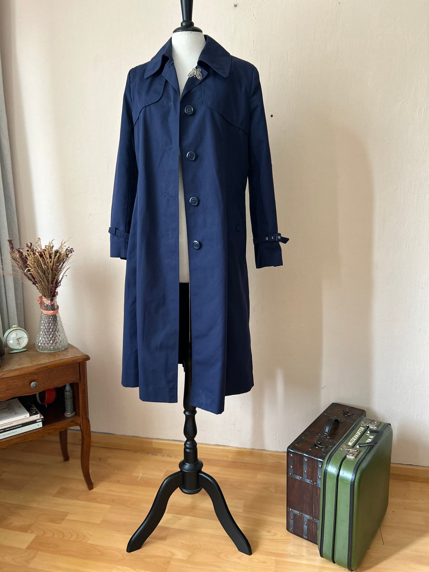 Vintage navy trench-coat 70s