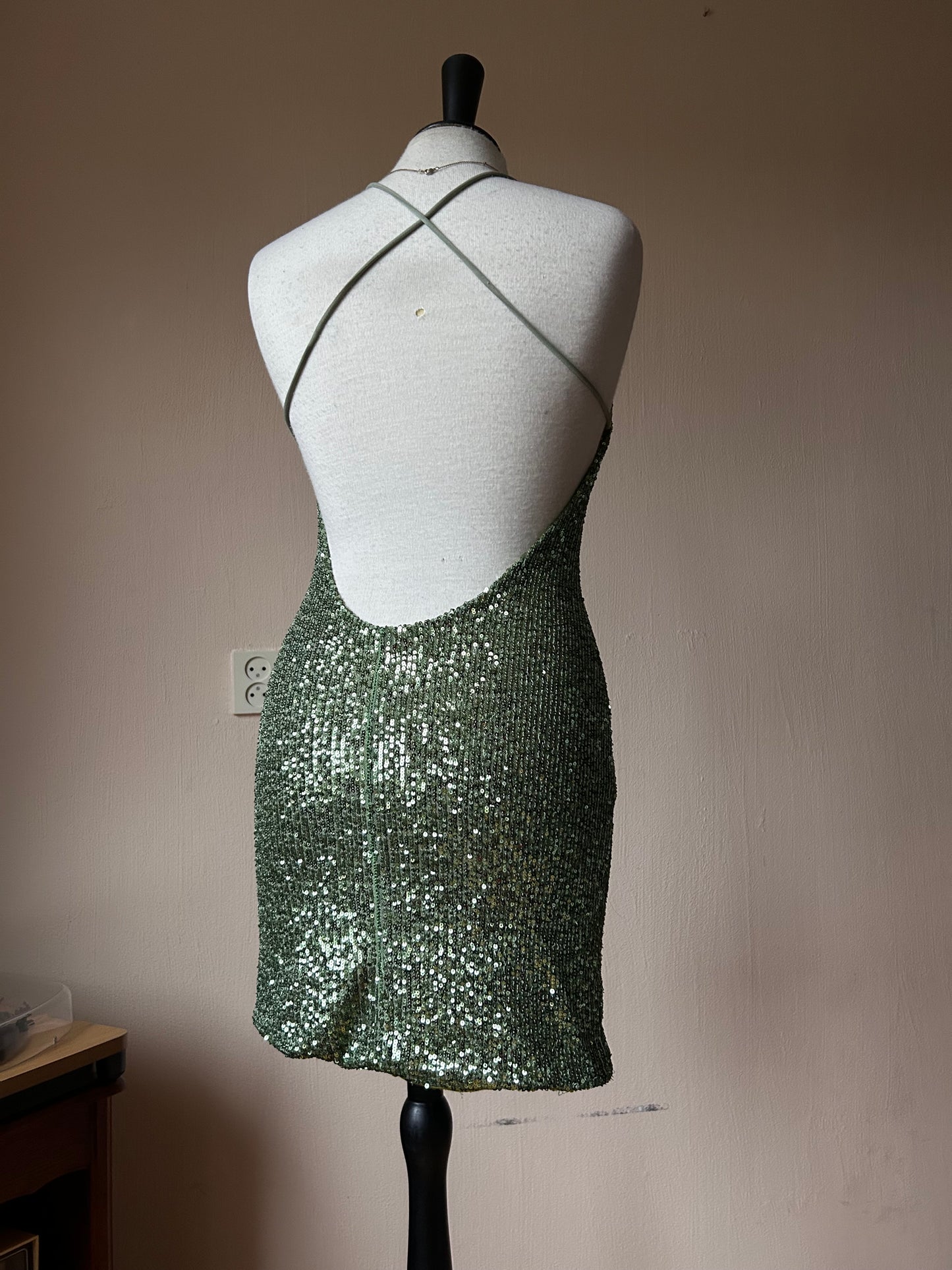 Open back sequin party dress