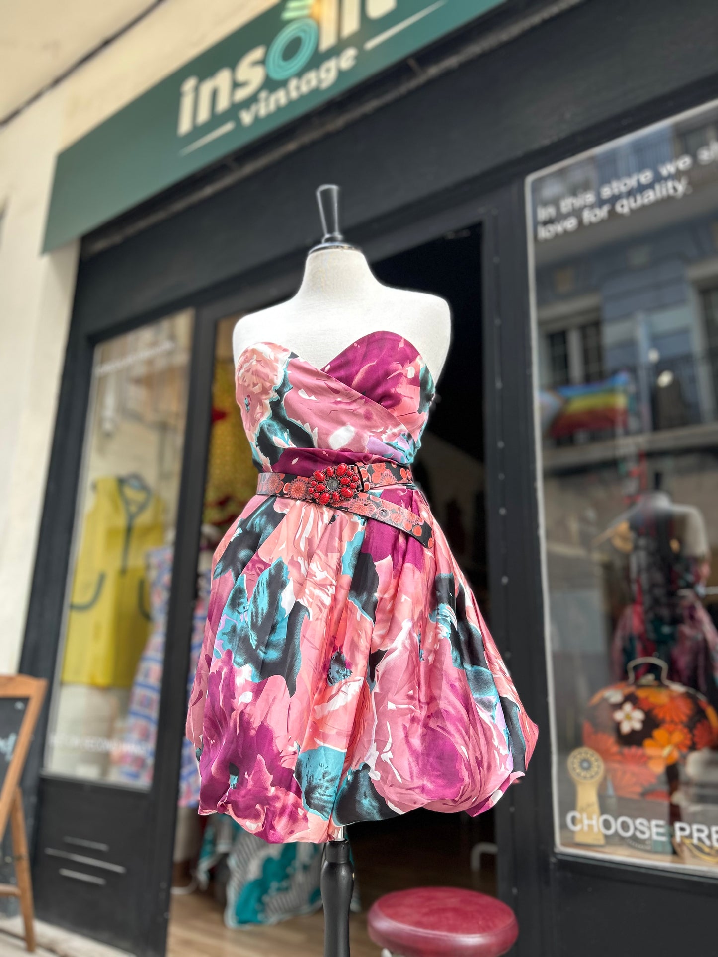 Strapless ballon party dress