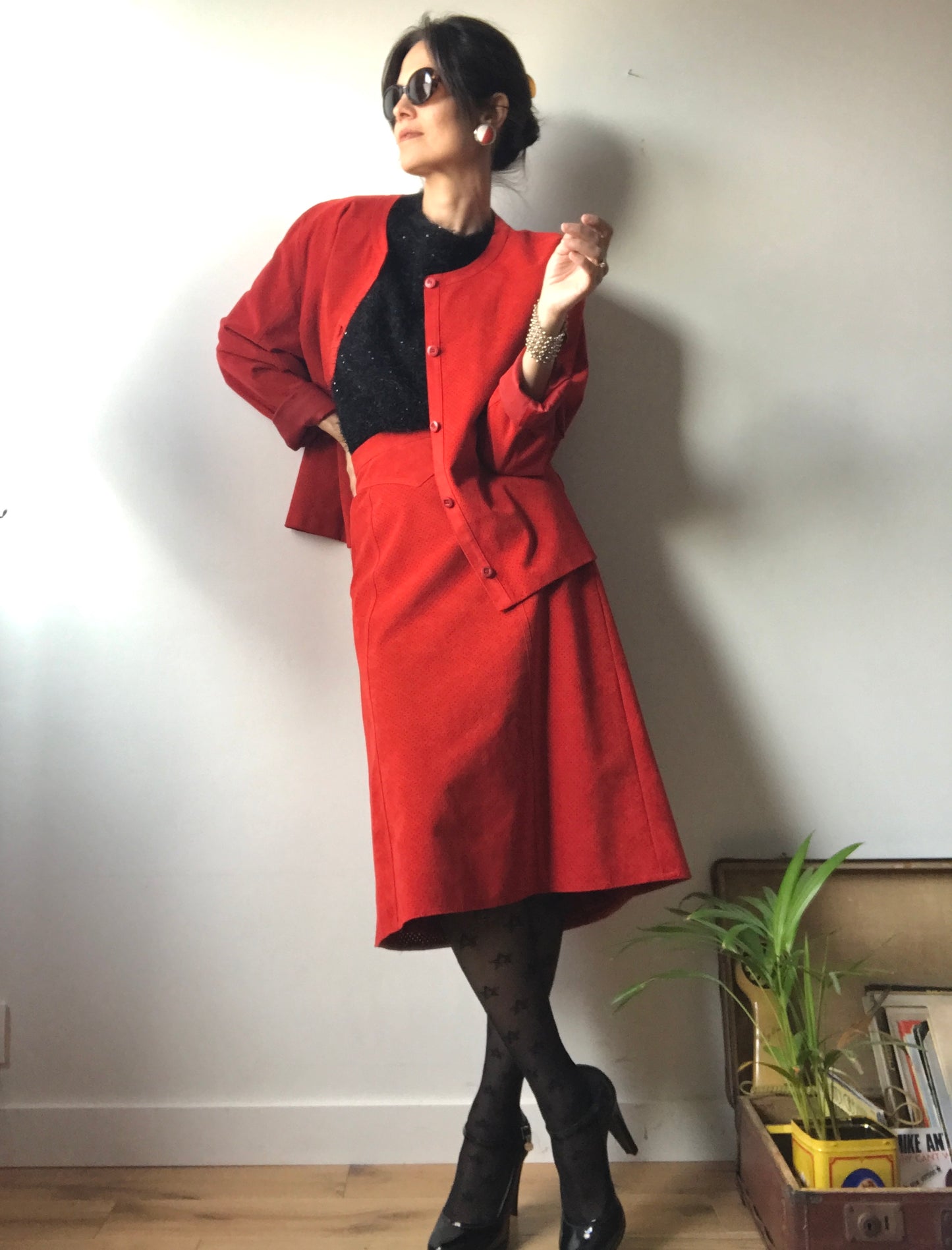 Vintage daim skirt suit