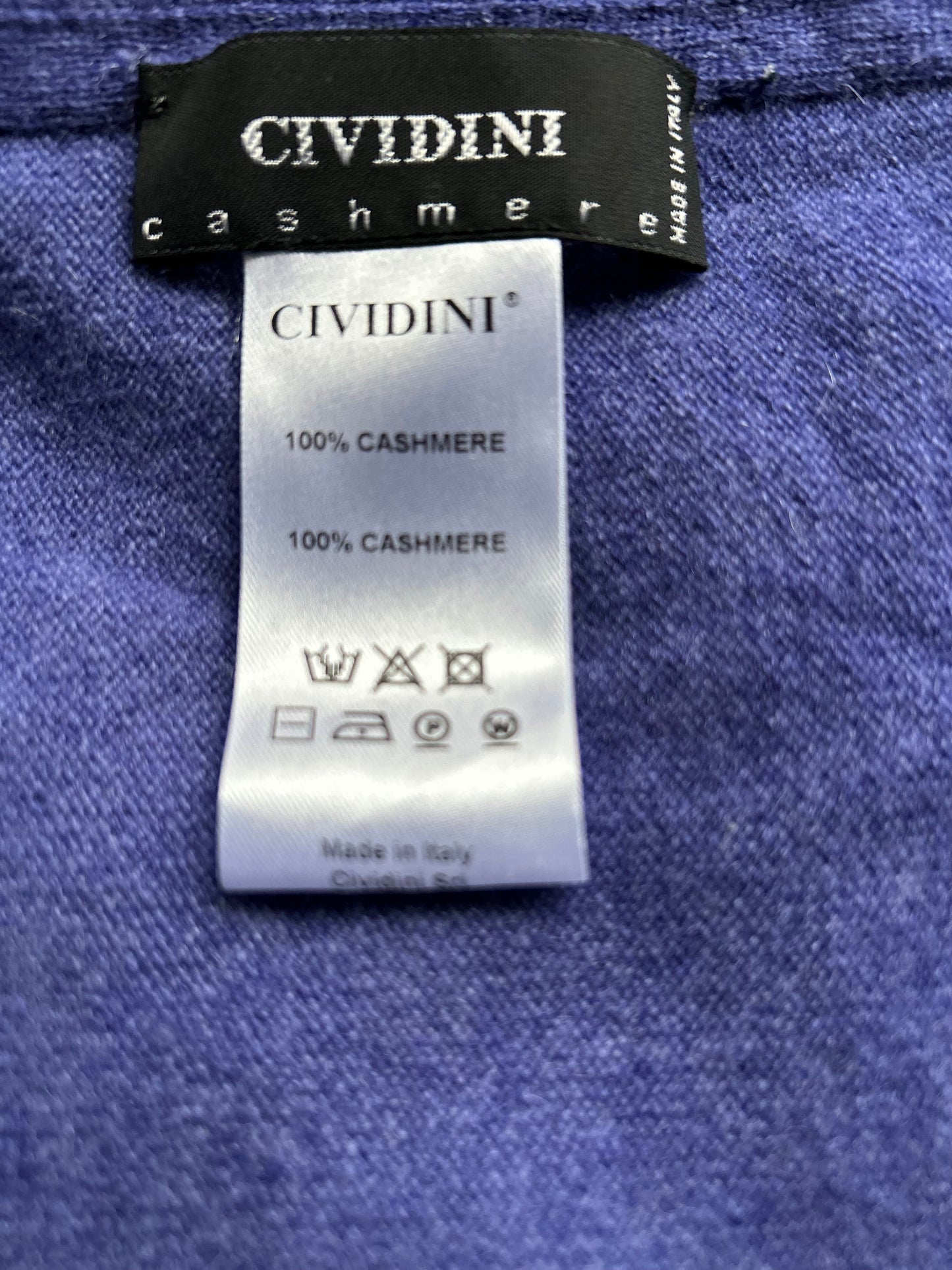 Cashmere poncho