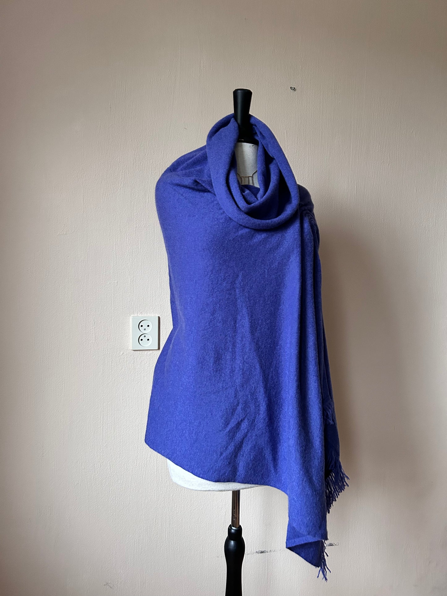 Cashmere poncho