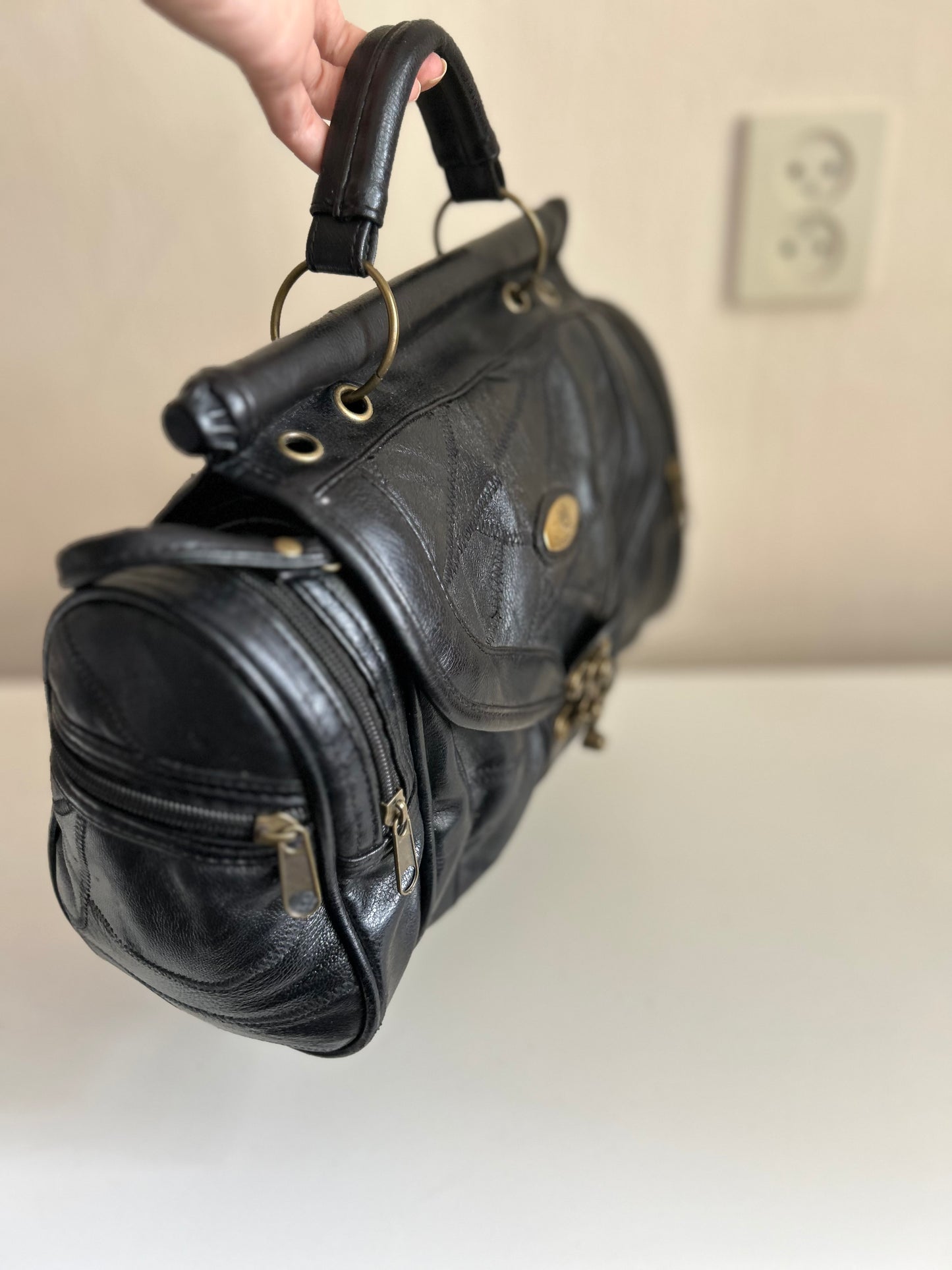 Genuine leather handbag