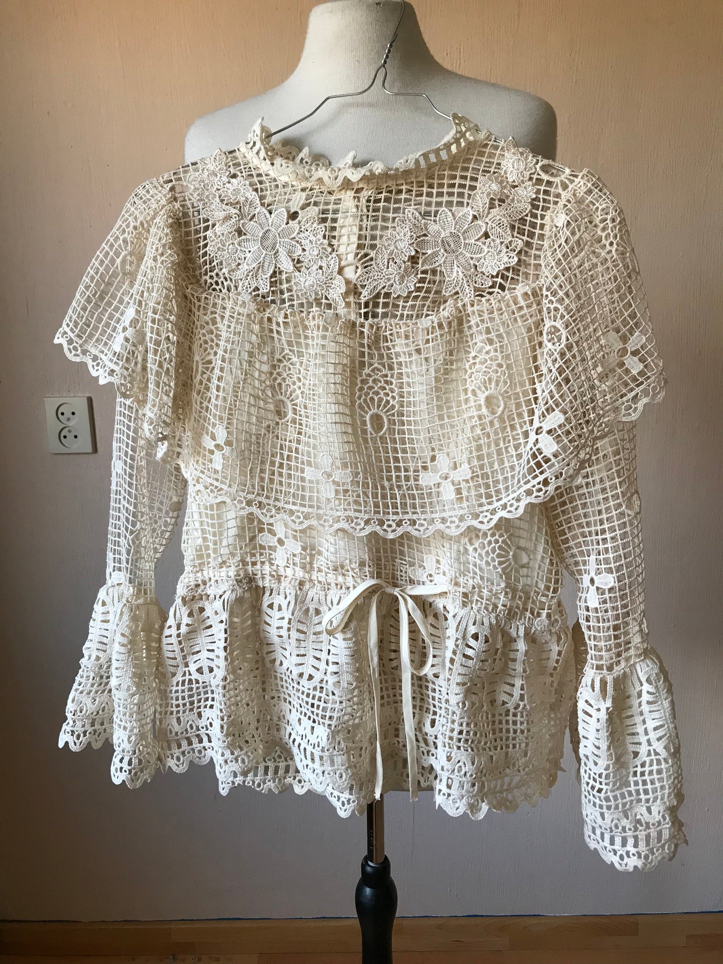 Vintage crochet blouse