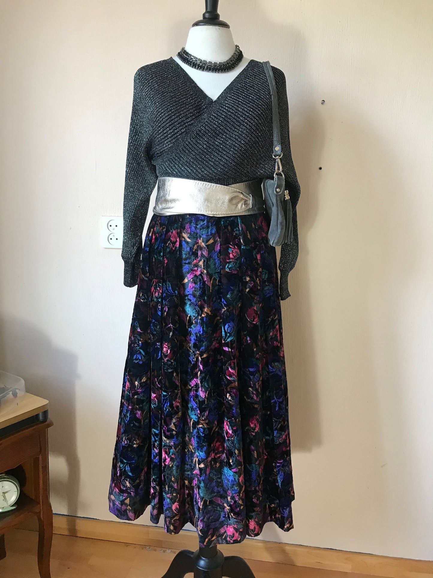 Vintage velvet skirt