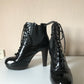 Moschino vernis leather boots 37