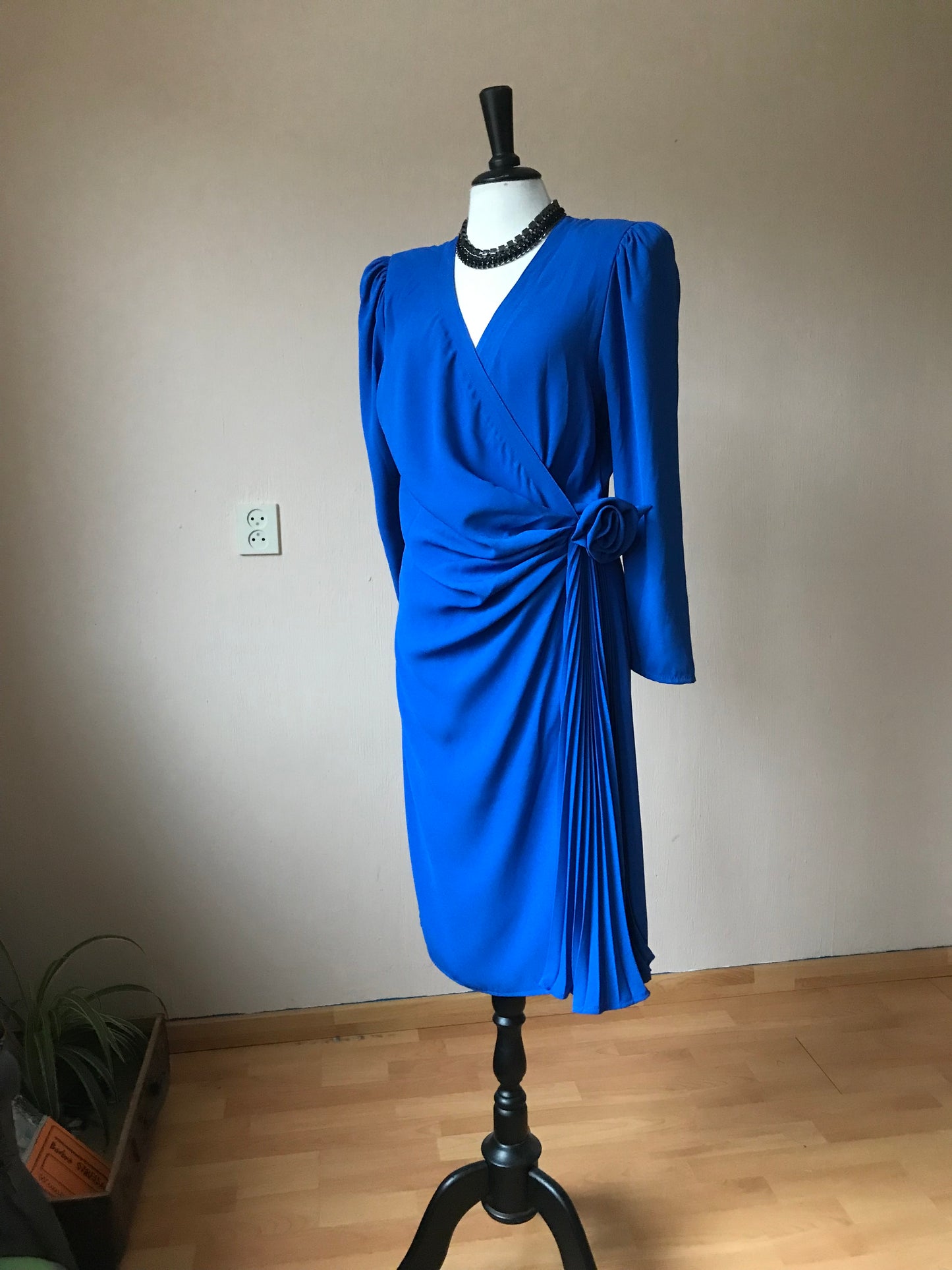 Vintage Pronovias party/ cocktail dress 90s