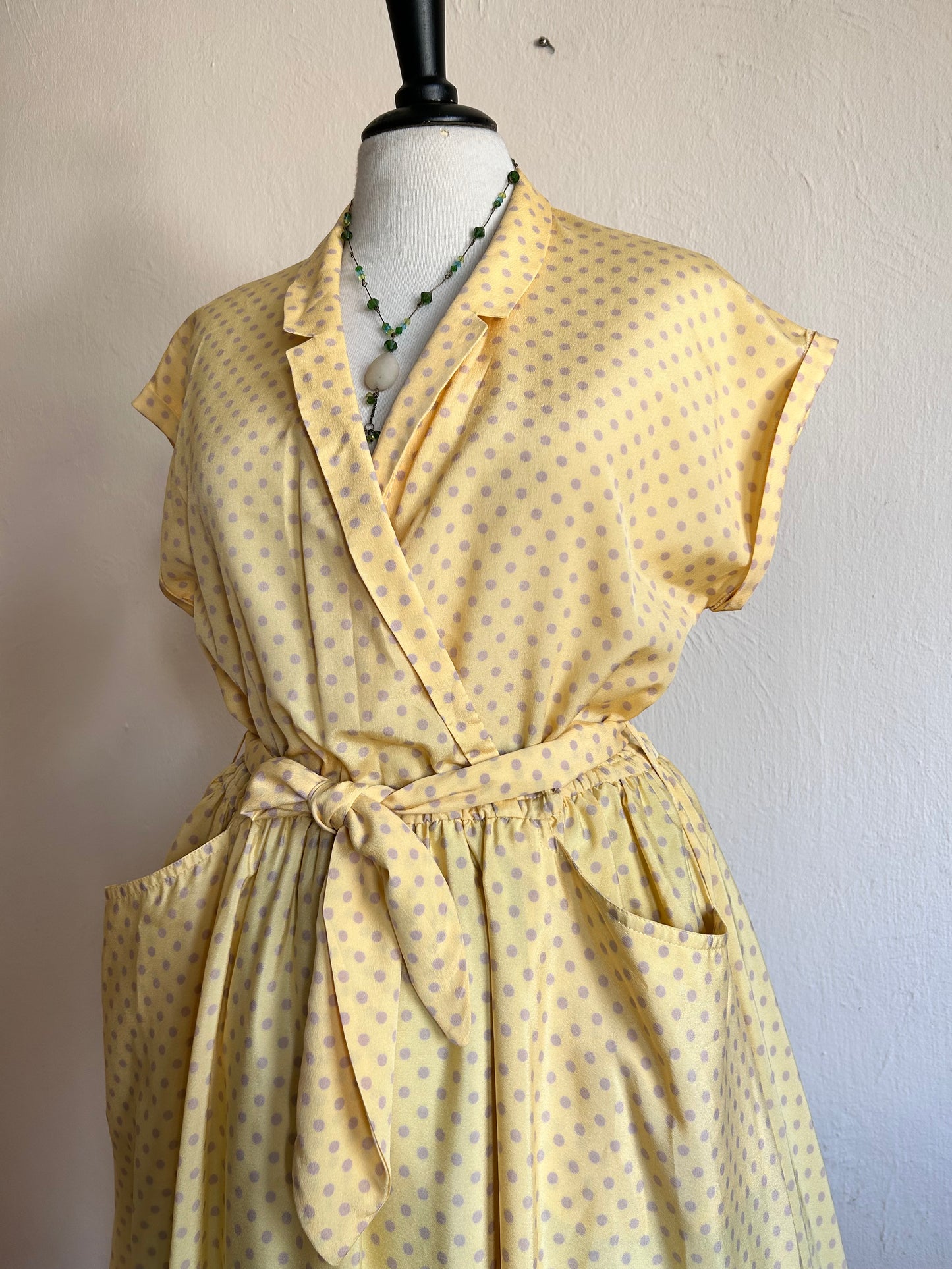 Tie belt 50s classic dress