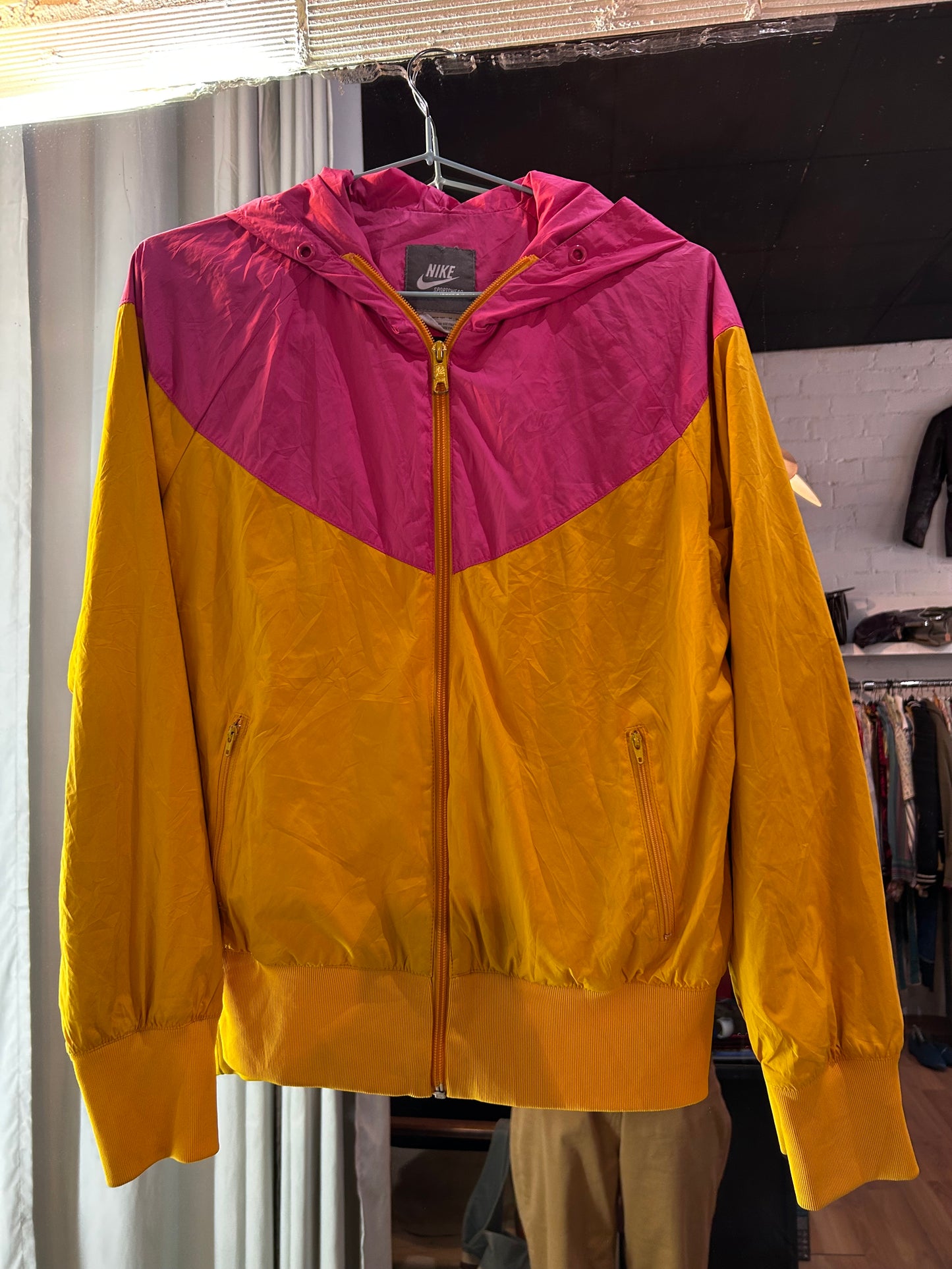 Nike windbraker jacket
