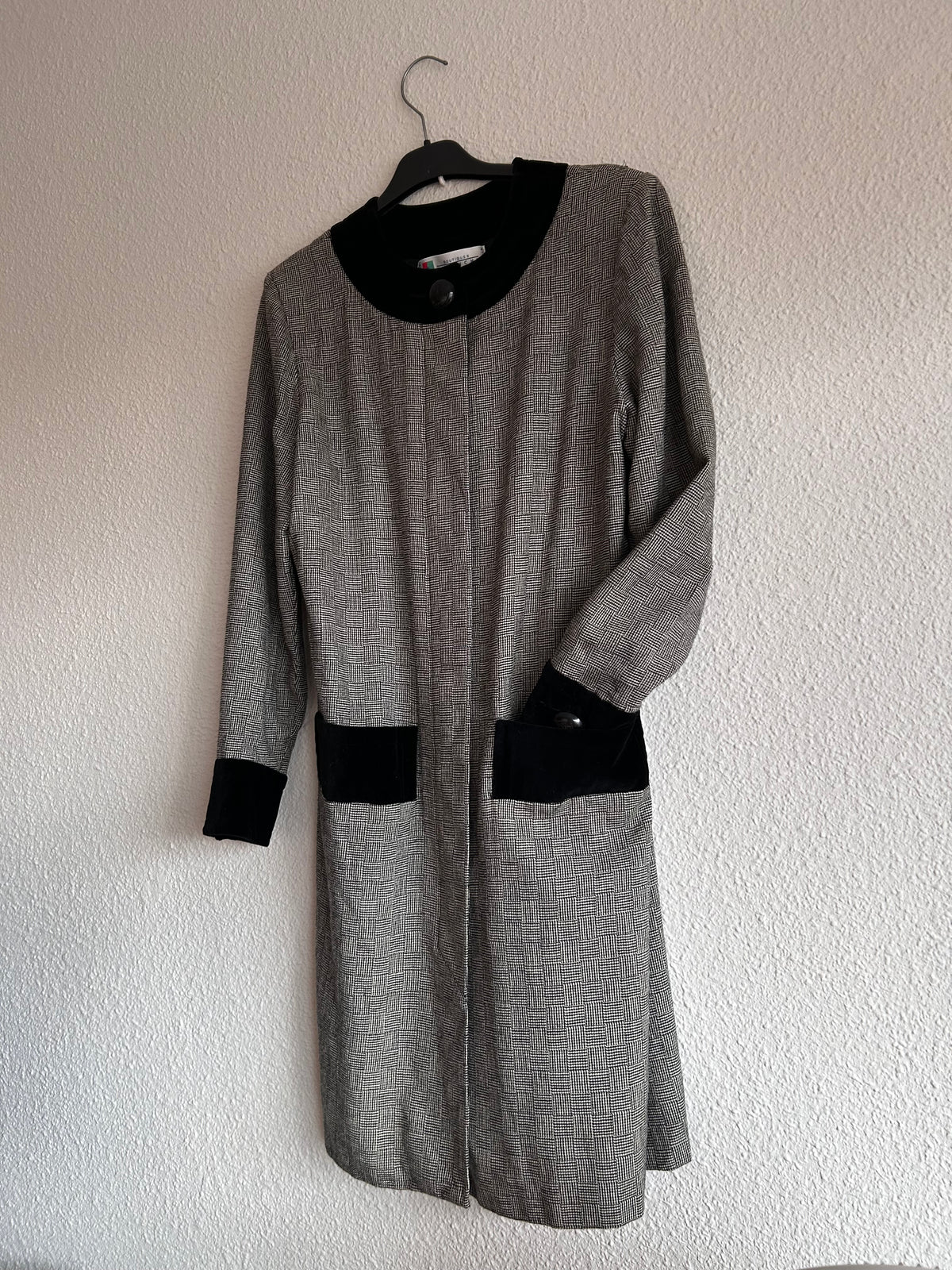 Vintage Givenchy Paris Houndstooth wool Midi Dress