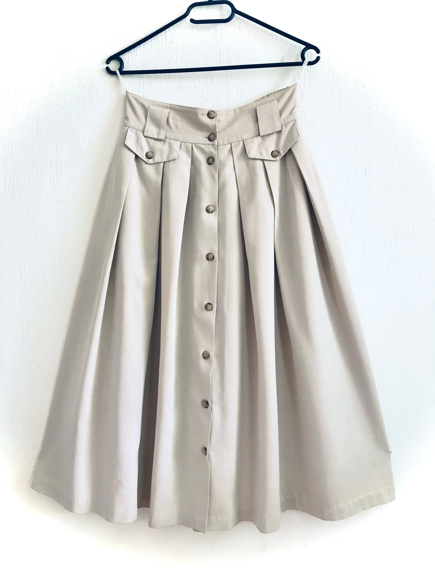 Button front vintage skirt