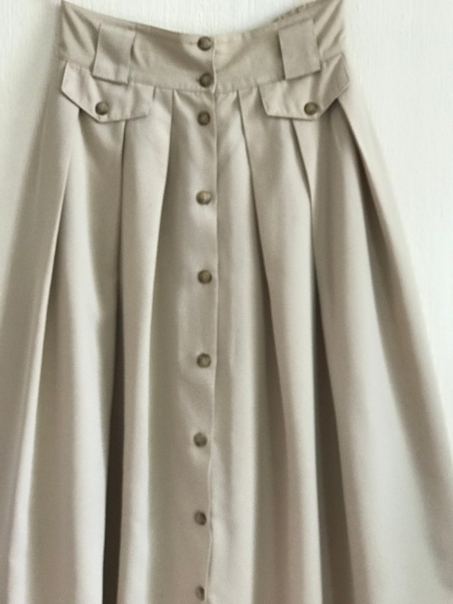 Button front vintage skirt