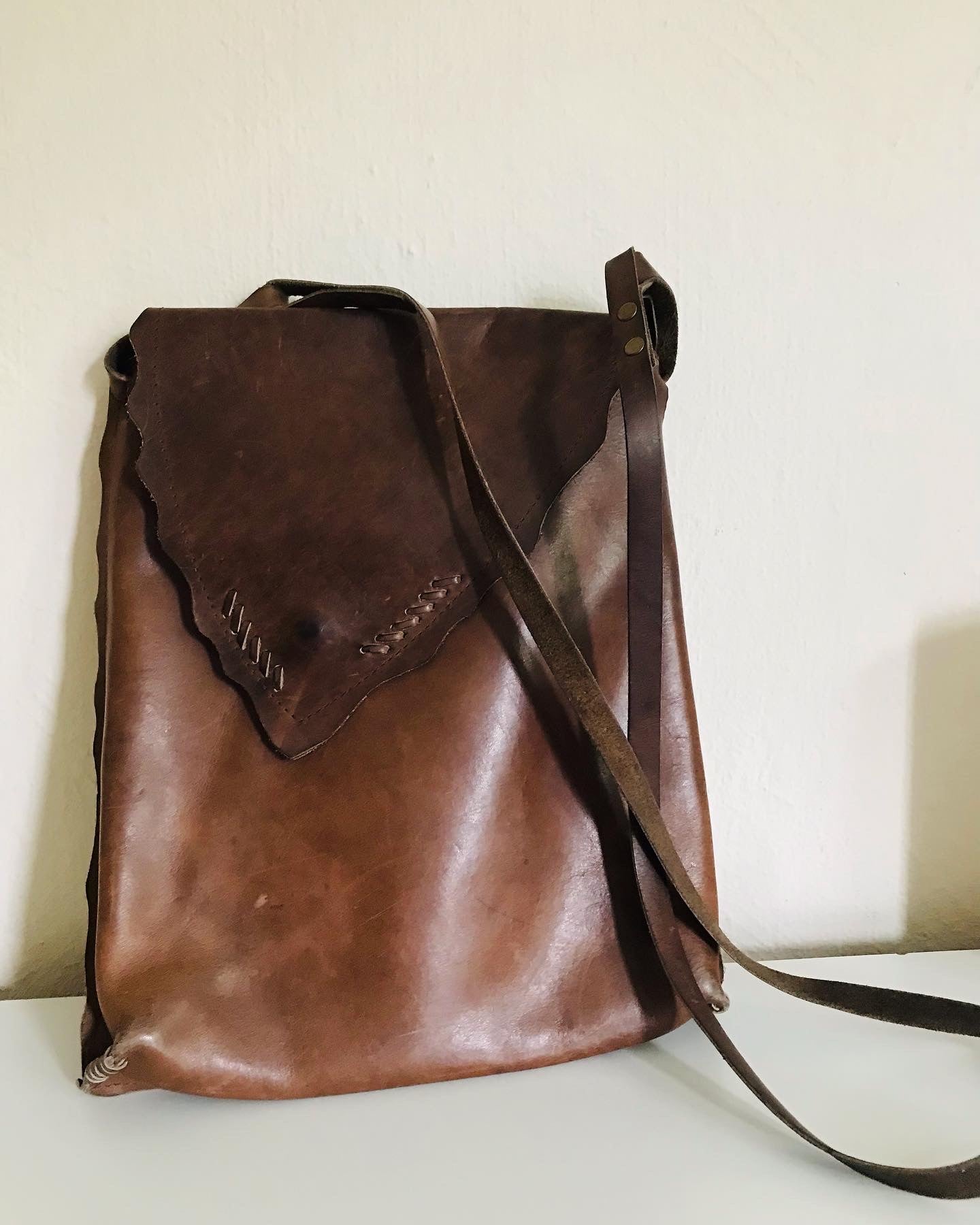 Vintage leather totebag