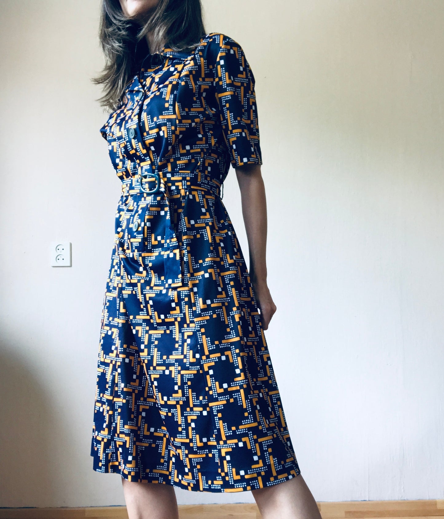 Belted midi dress 70s