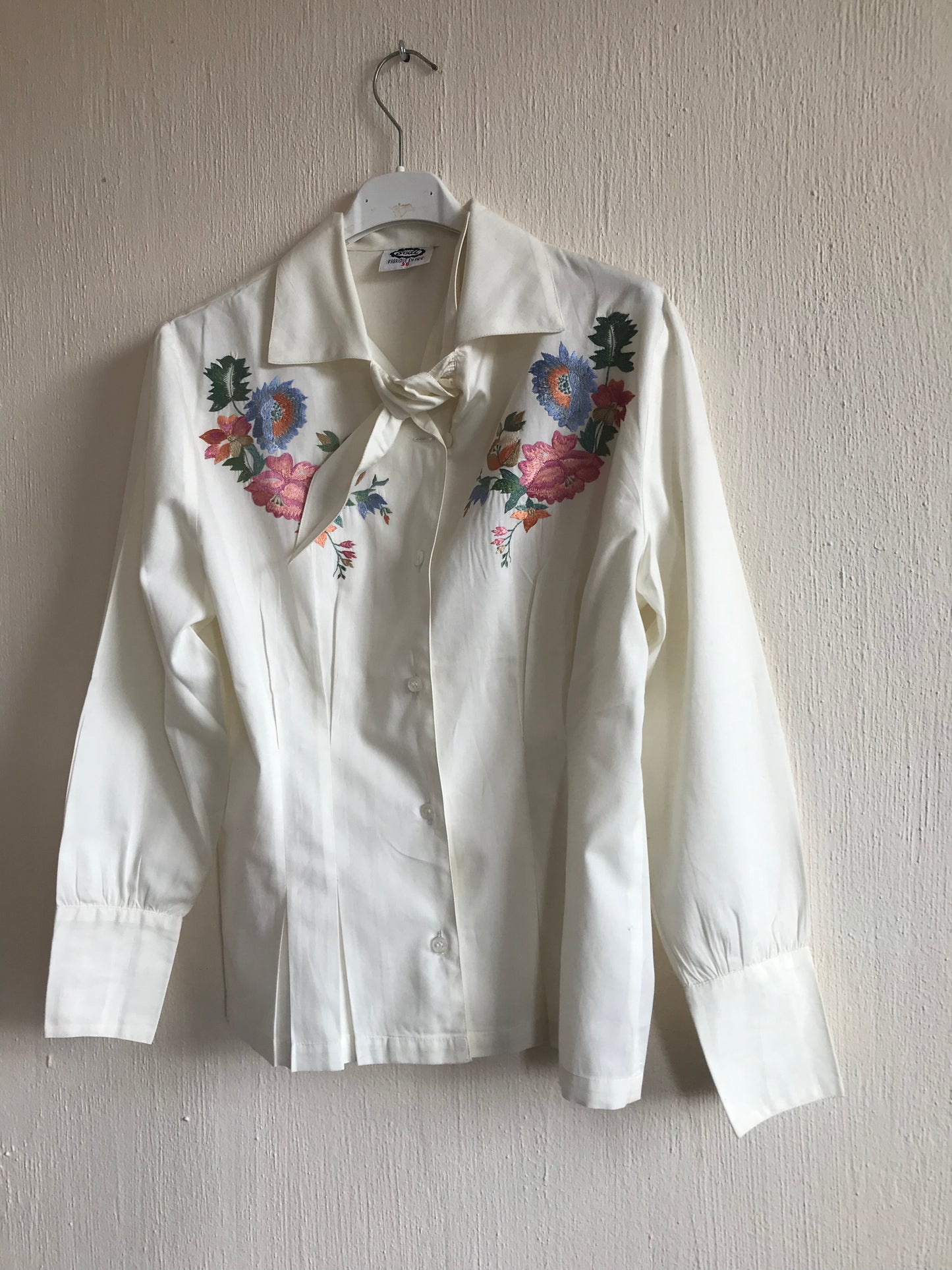 Embroidered blouse