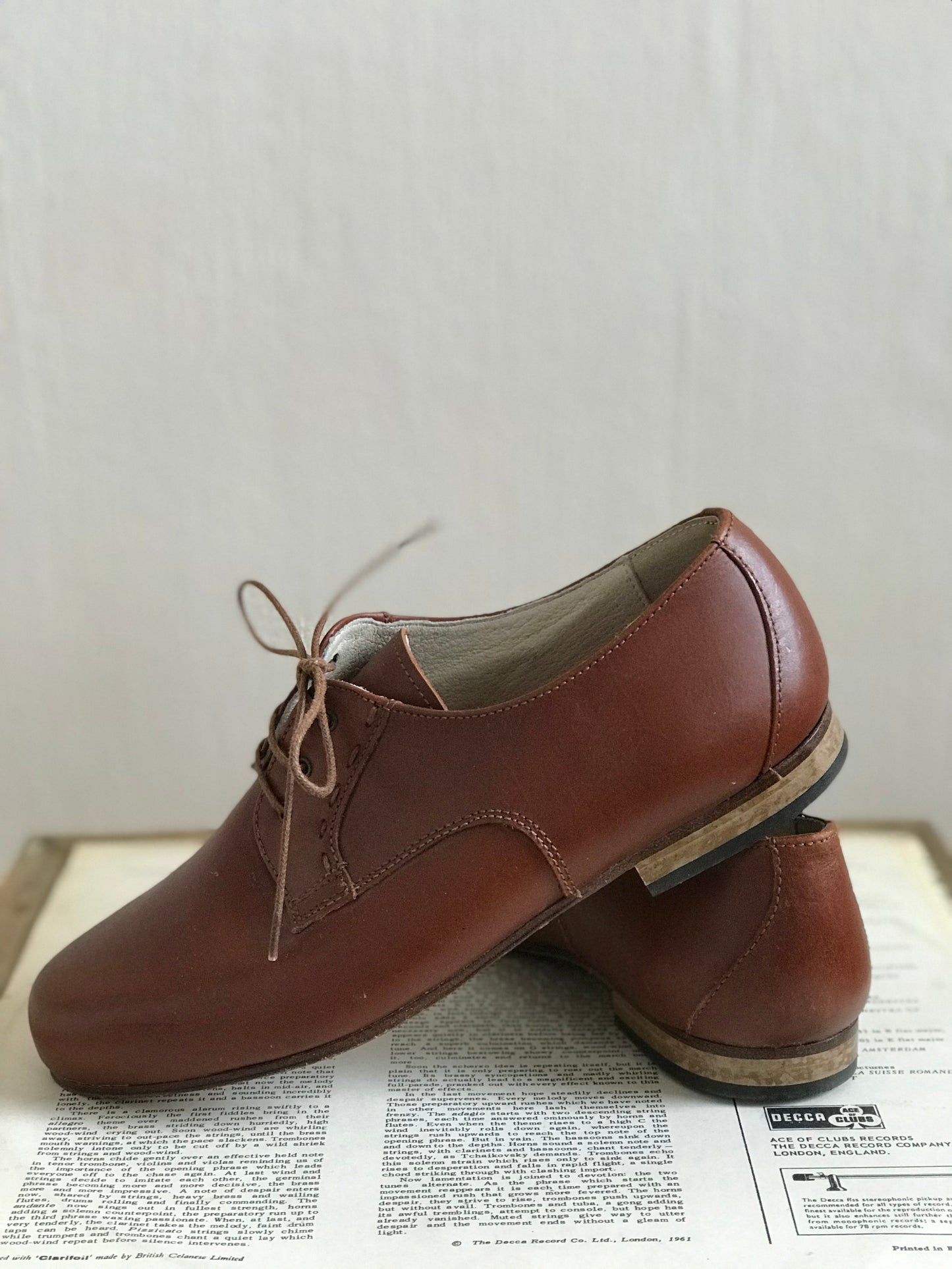 oxford lace up shoes